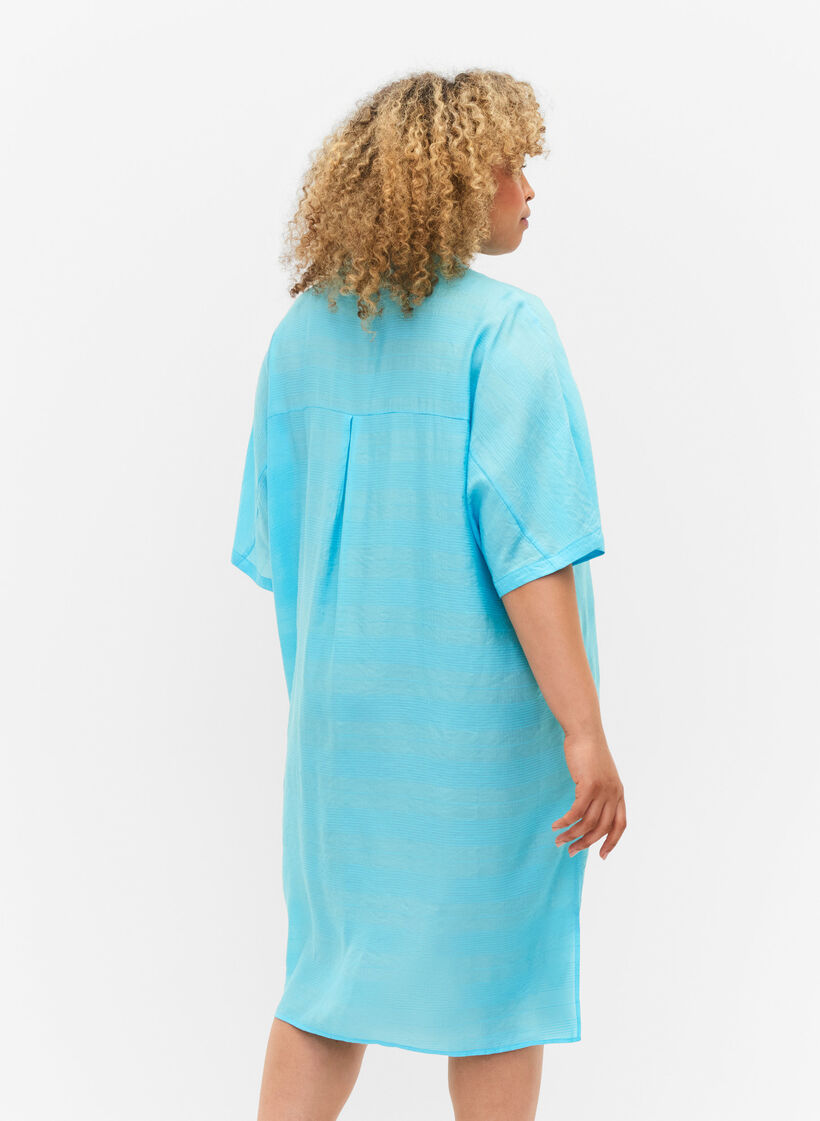 Wiskozowa koszula o przedluzonym kroju z faktura, Bachelor Button, Model image number 1