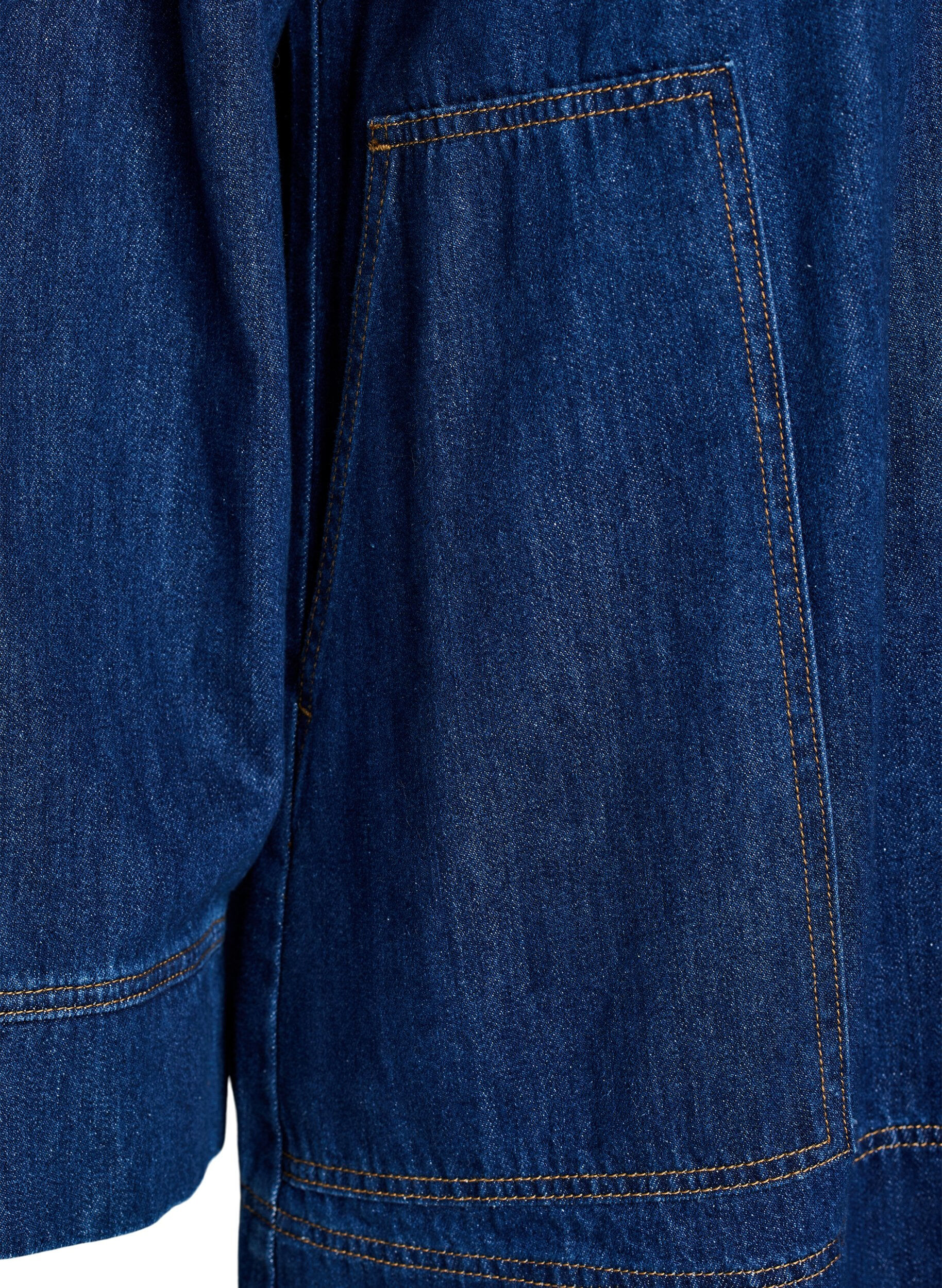 Zizzi Kr&oacute;tkiej sp&oacute;dniczki dzinsowej z kolnierzykiem i zapinaniem na guziki, Niebieskie, Packshot image number 3