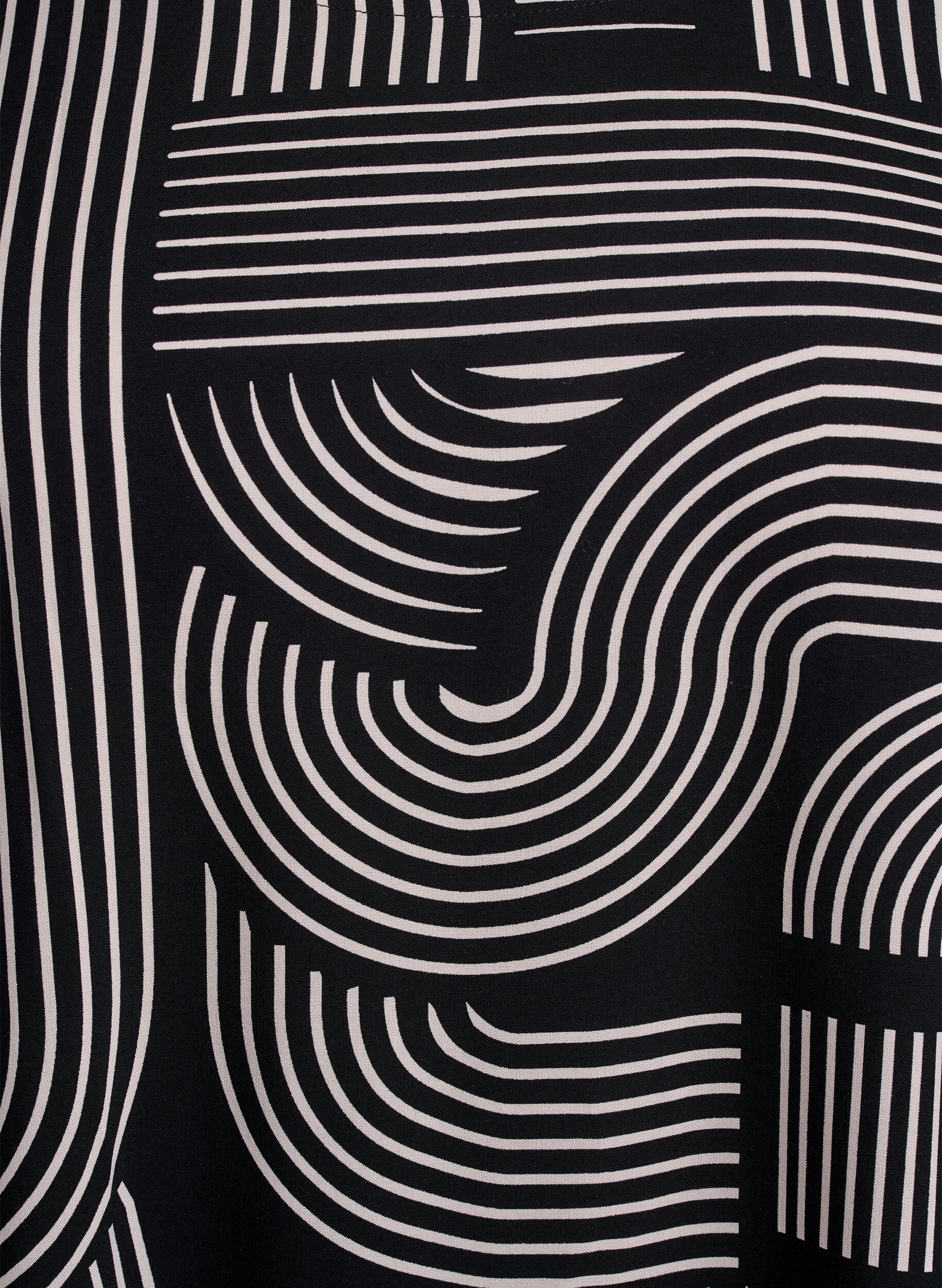 Zizzi FLASH &ndash; bluzka z wiskozy z kr&oacute;tkim rekawem i nadrukiem, Czarne, Packshot image number 2