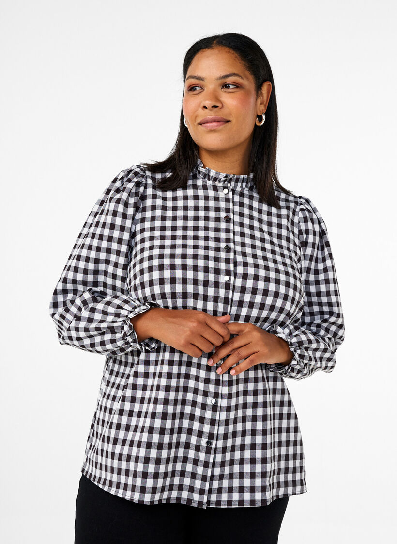 Bluzka koszulowa w krate z falbankami, Black/W. Gingham, Model image number 0