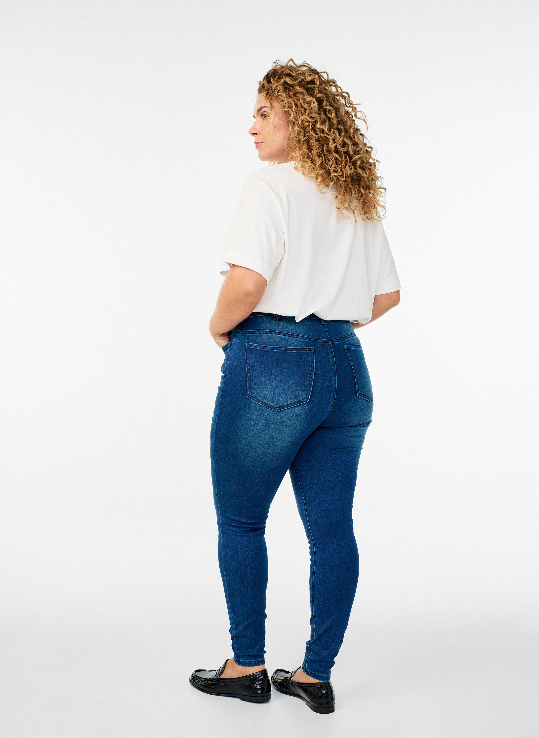 ZizziJeansy Amy super slim z wysokim stanem, Niebieskie, Model image number 1