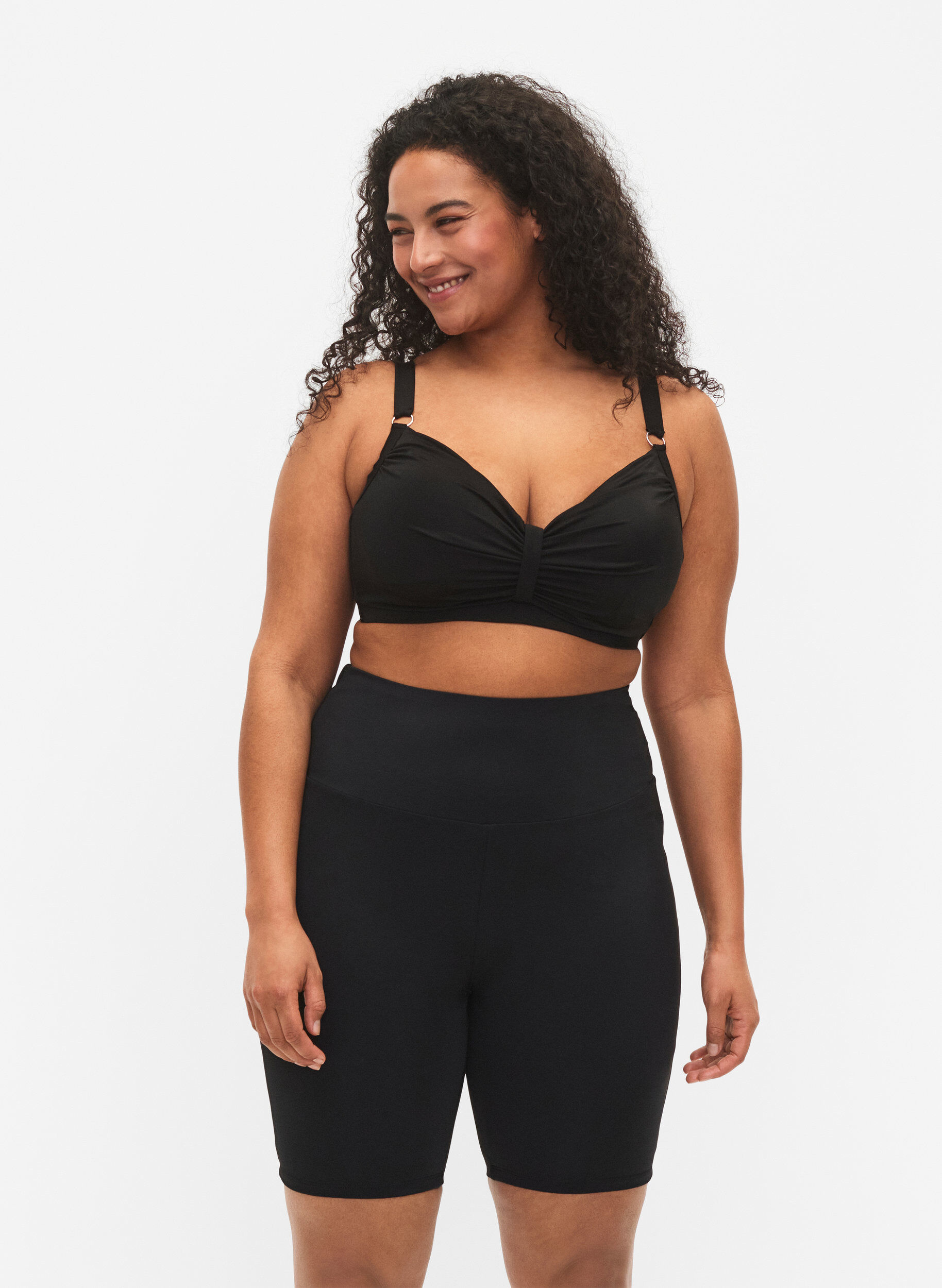 Dlugie szorty kapielowe, Czarne, Model