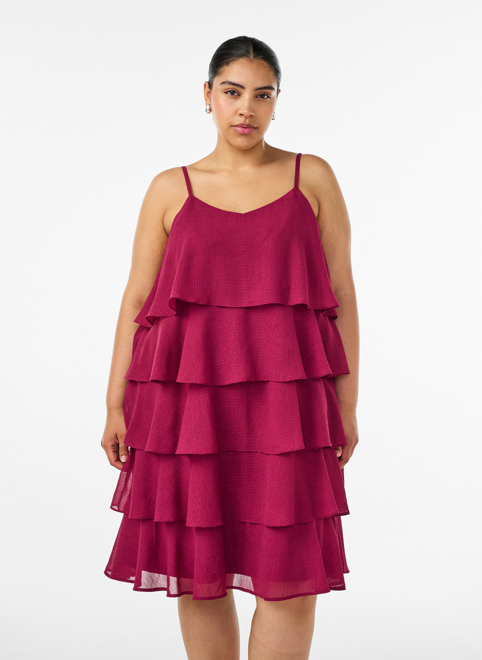 Sukienka warstwowa z falbankami i ramiaczkami typu spaghetti, Czerwony, Model