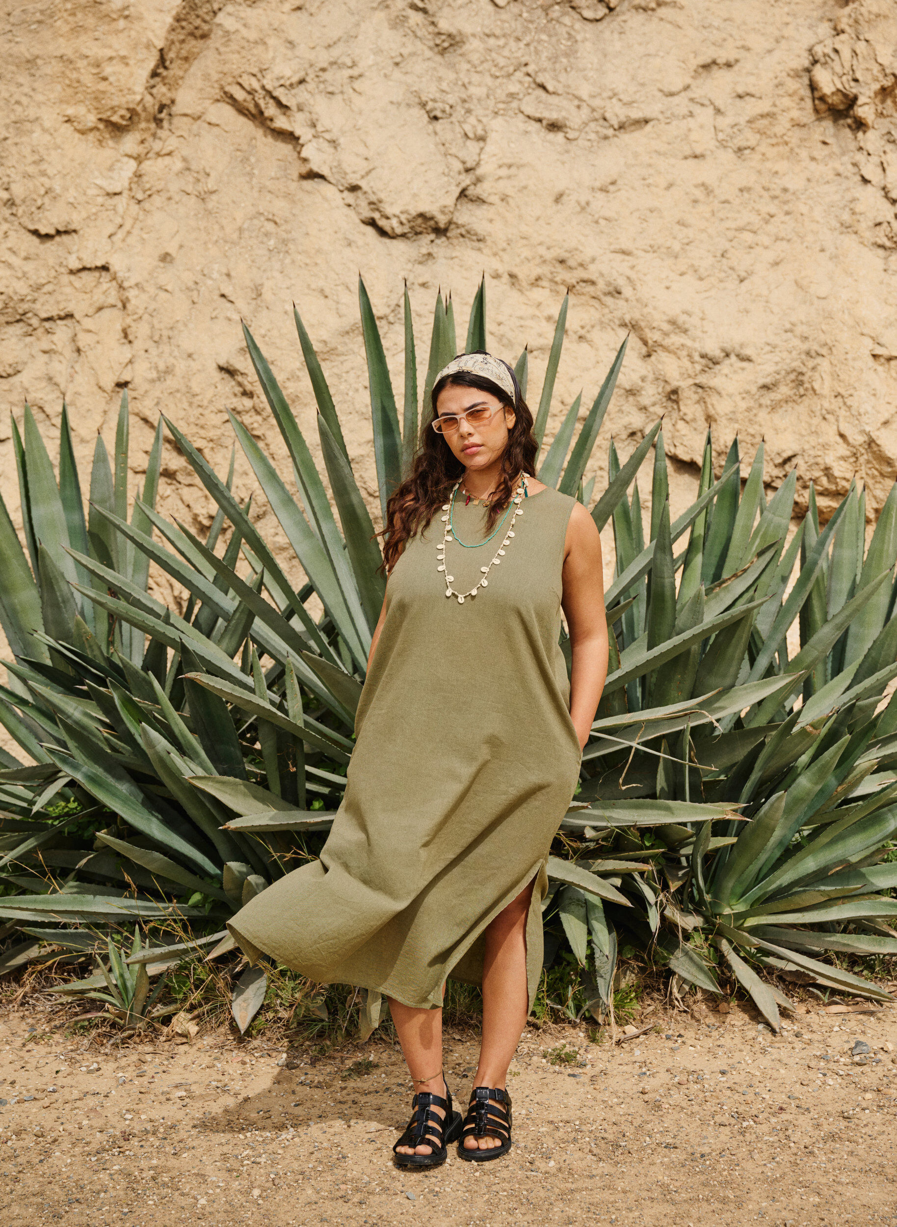 Zizzi Sukienka bez rekaw&oacute;w z mieszanki bawelny i lnu, Deep Lichen Green, Image image number 0