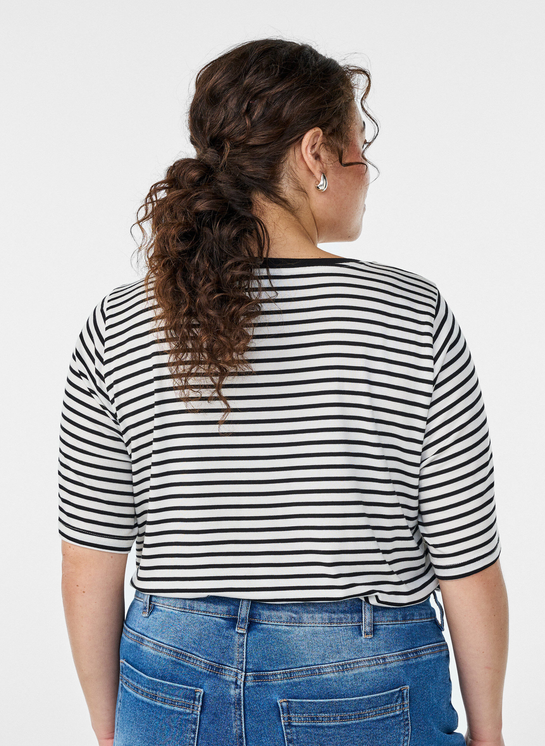 ZizziKoszulka z TENCEL&trade; Lyocell i paskami, Biały, Model image number 2