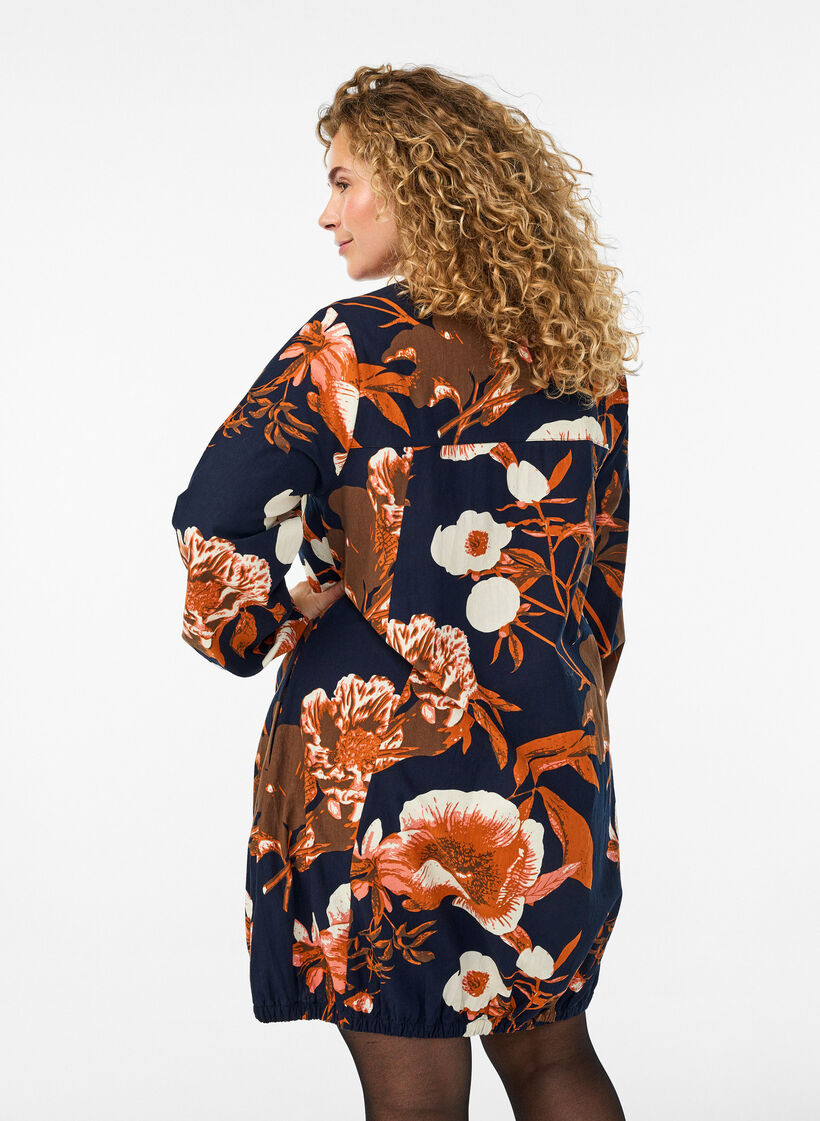 Krótka bawelniana sukienka z elastycznym brzegiem i dlugimi rekawami, Czarne, Model image number 2