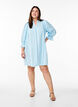 Krótka bawelniana sukienka w paski, Niebieskie, Model image number 1