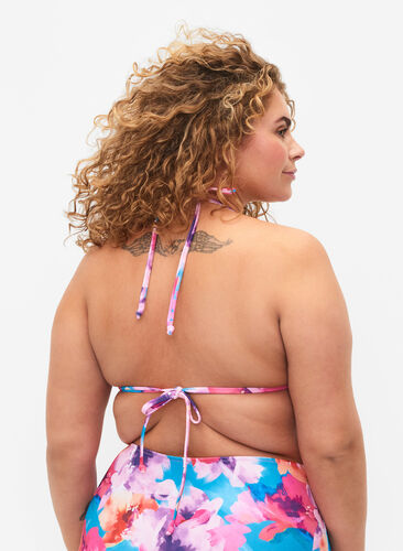 Trójkatny biustonosz bikini z nadrukiem, Pink Flower, Model image number 1