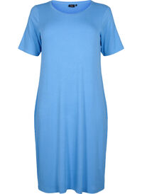 Prazkowana sukienka midi z wiskozy z krótkim rekawem