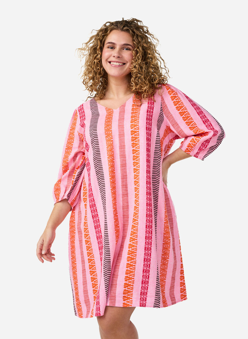 Kr&oacute;tka sukienka z lnu i wiskozy z rekawami 3/4, R&oacute;żowy, Model image number 0