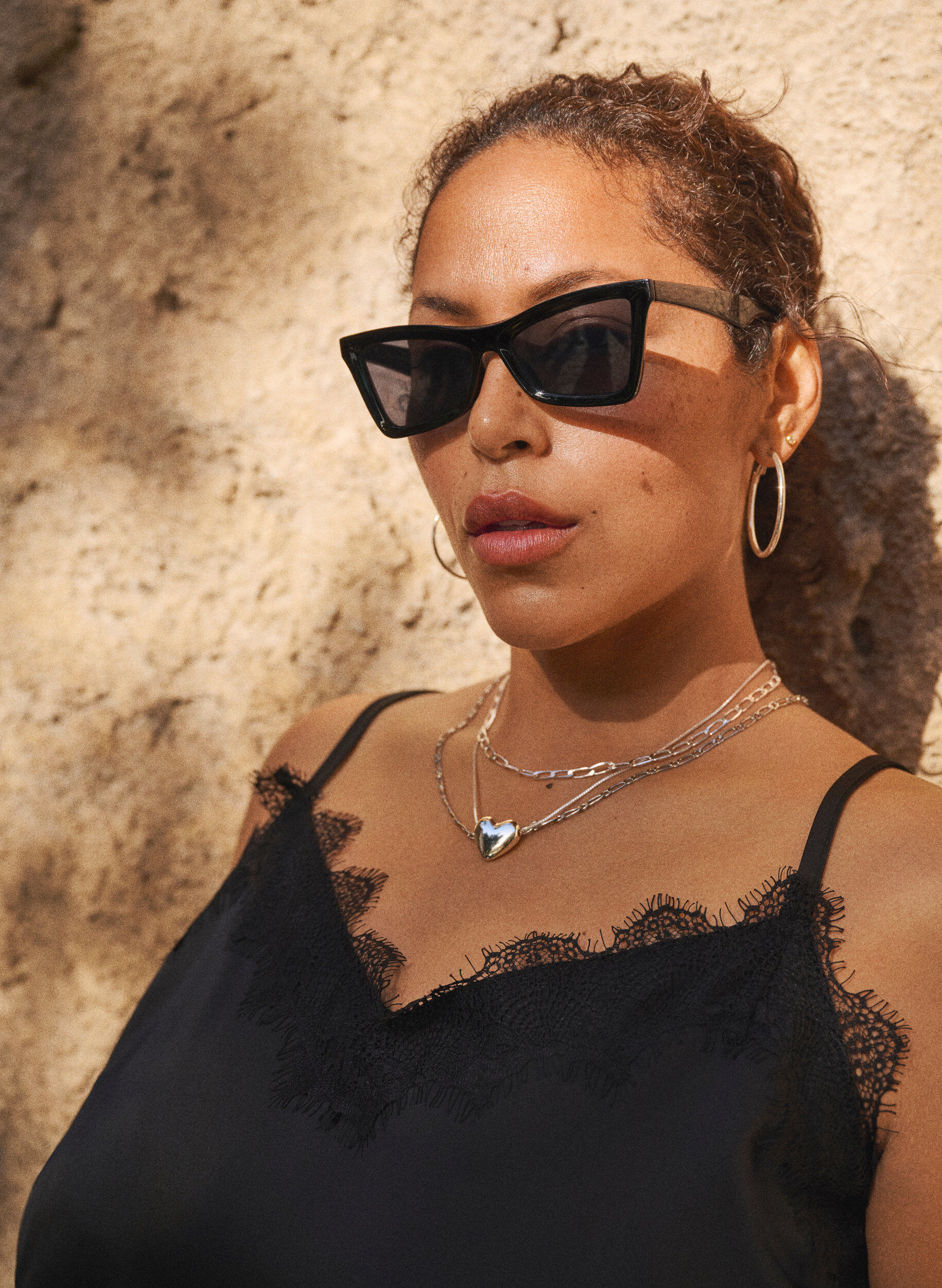 Zizzi Bluzka z satynowym pasem i koronka, Czarne, Image image number 0