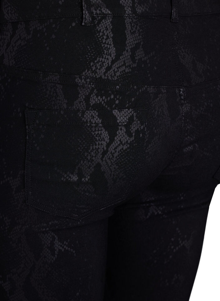 Spodnie slim fit we wzór skóry weza, Czarne, Packshot image number 3