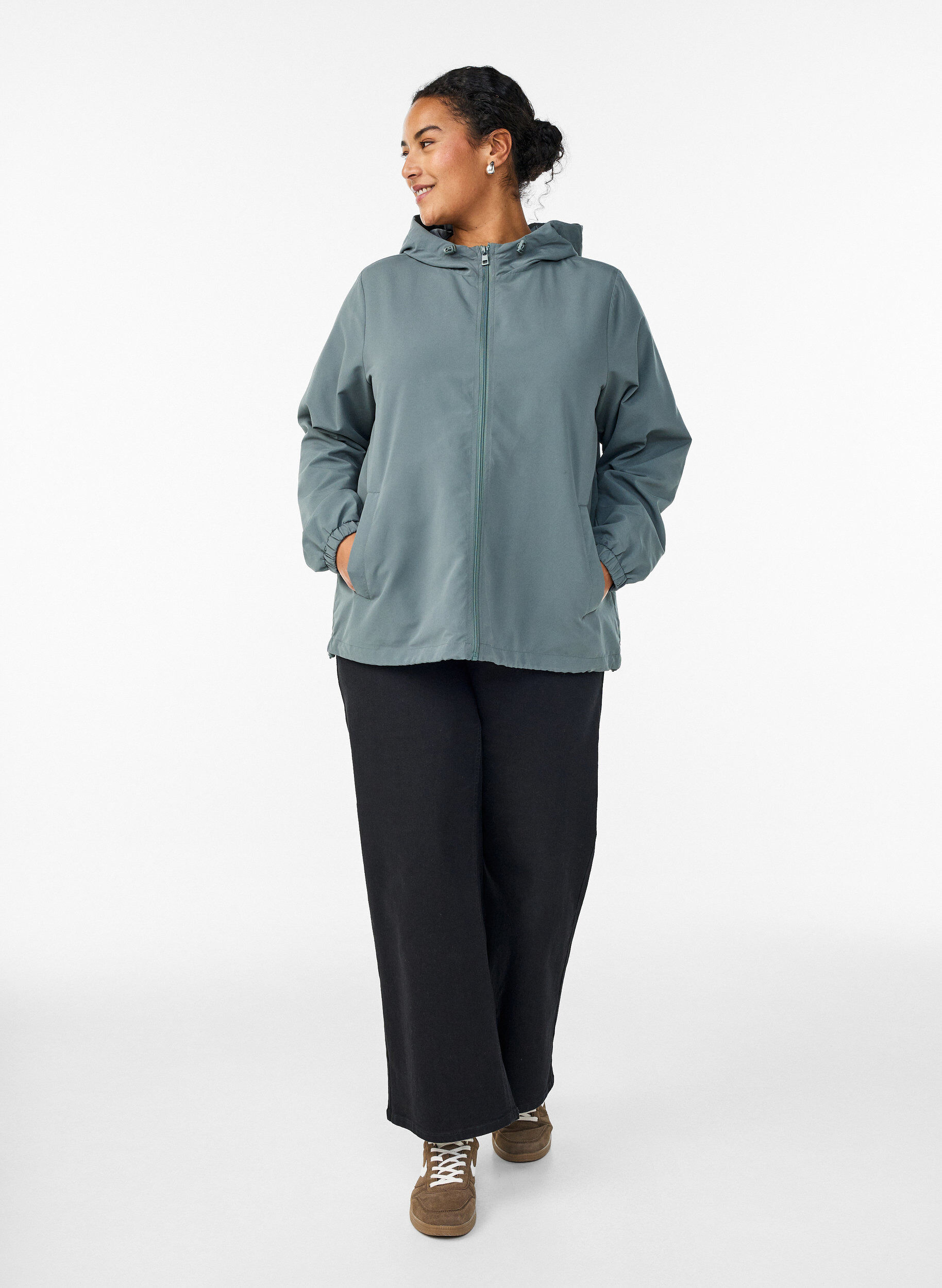 Zizzi Lekka kurtka z kapturem i zamkiem blyskawicznym, Zielony, Model image number 1