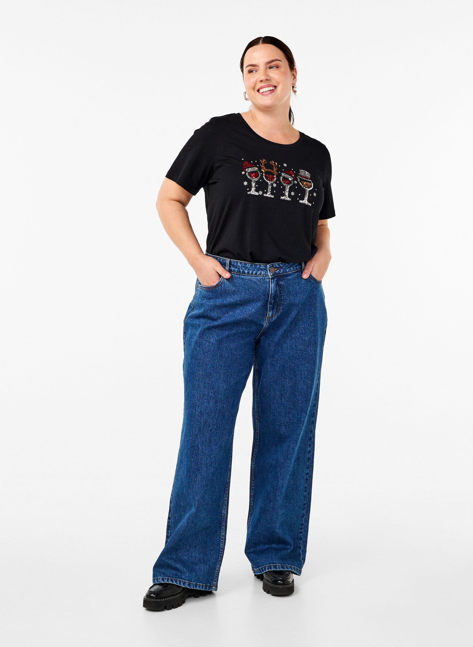 Zizzi Swiateczne koszulki z 100% bawelny, Black w. Drinks, Model image number 2