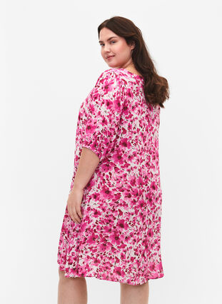 Trapezowa sukienka z wiskozy w kwiaty, Pink Flower Rain, Model image number 1