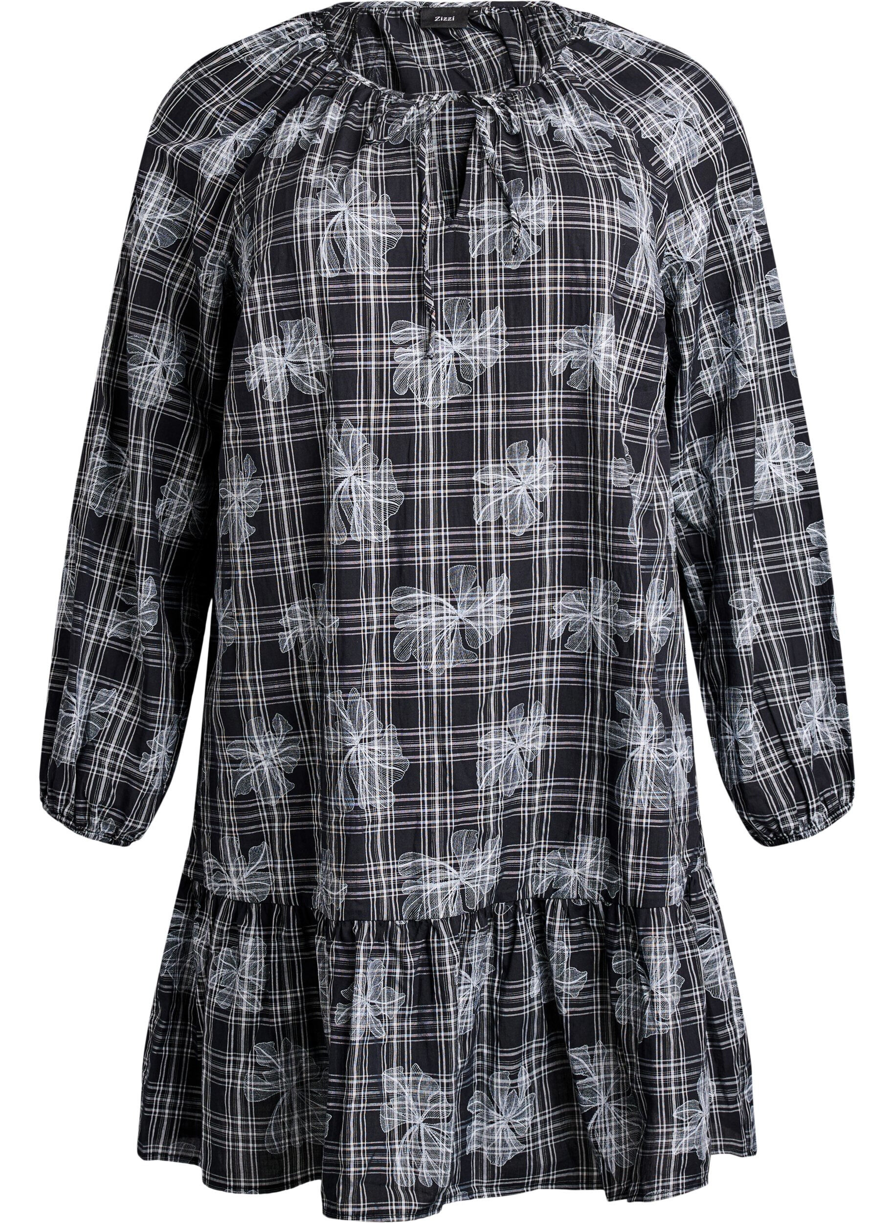 Kr&oacute;tkiej sukienki w krate i z nadrukiem kwiatowym