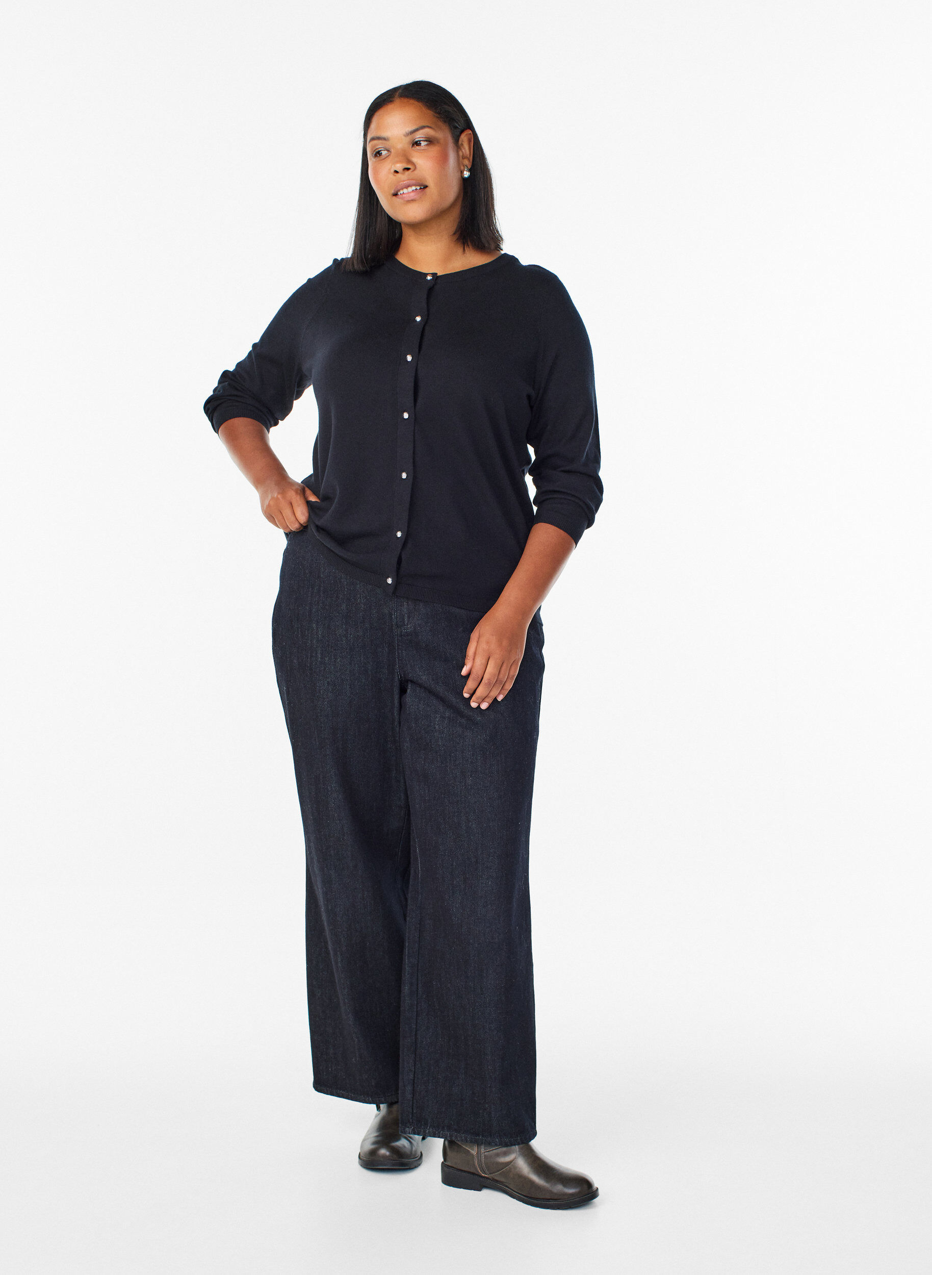 Zizzi Kardigan z okraglymi guzikami, Czarne, Model image number 1