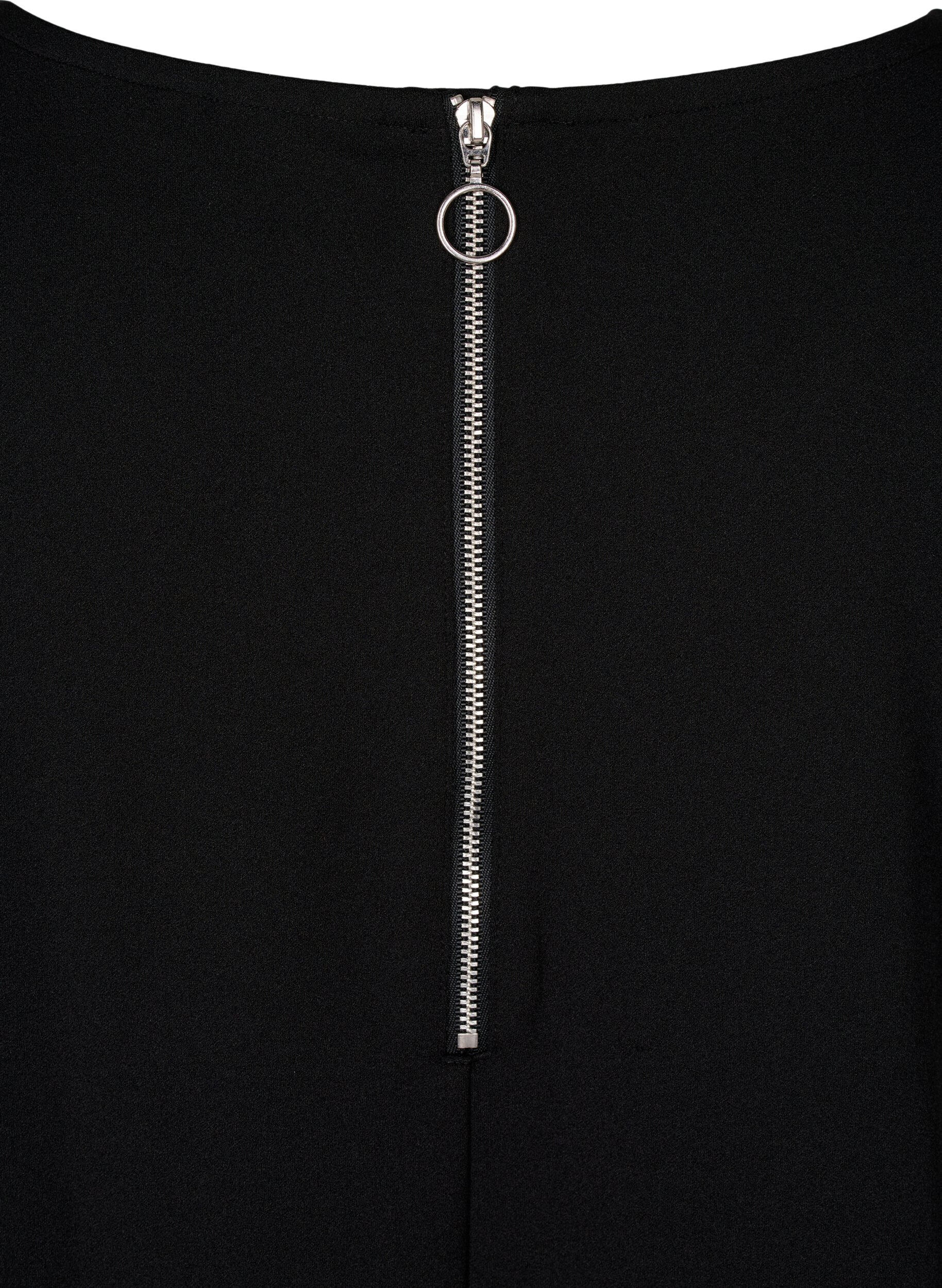 Zizzi Flash &ndash; Kr&oacute;tka sukienka o ksztalcie litery A i rekawach 3/4, Czarne, Packshot image number 3