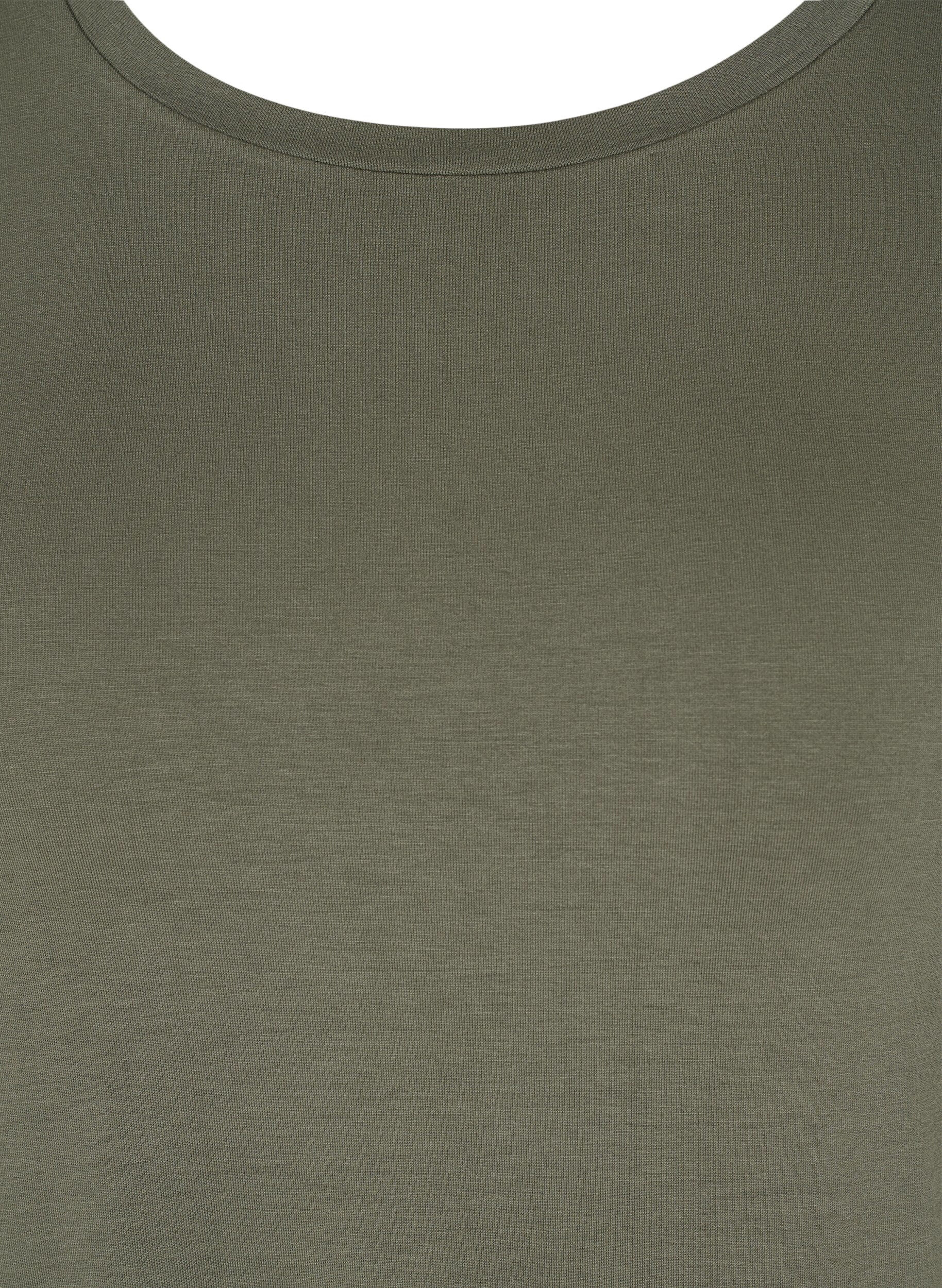 Zizzi Short-sleeved viscose tunic with snow details, Dusty Olive, Packshot image number 2