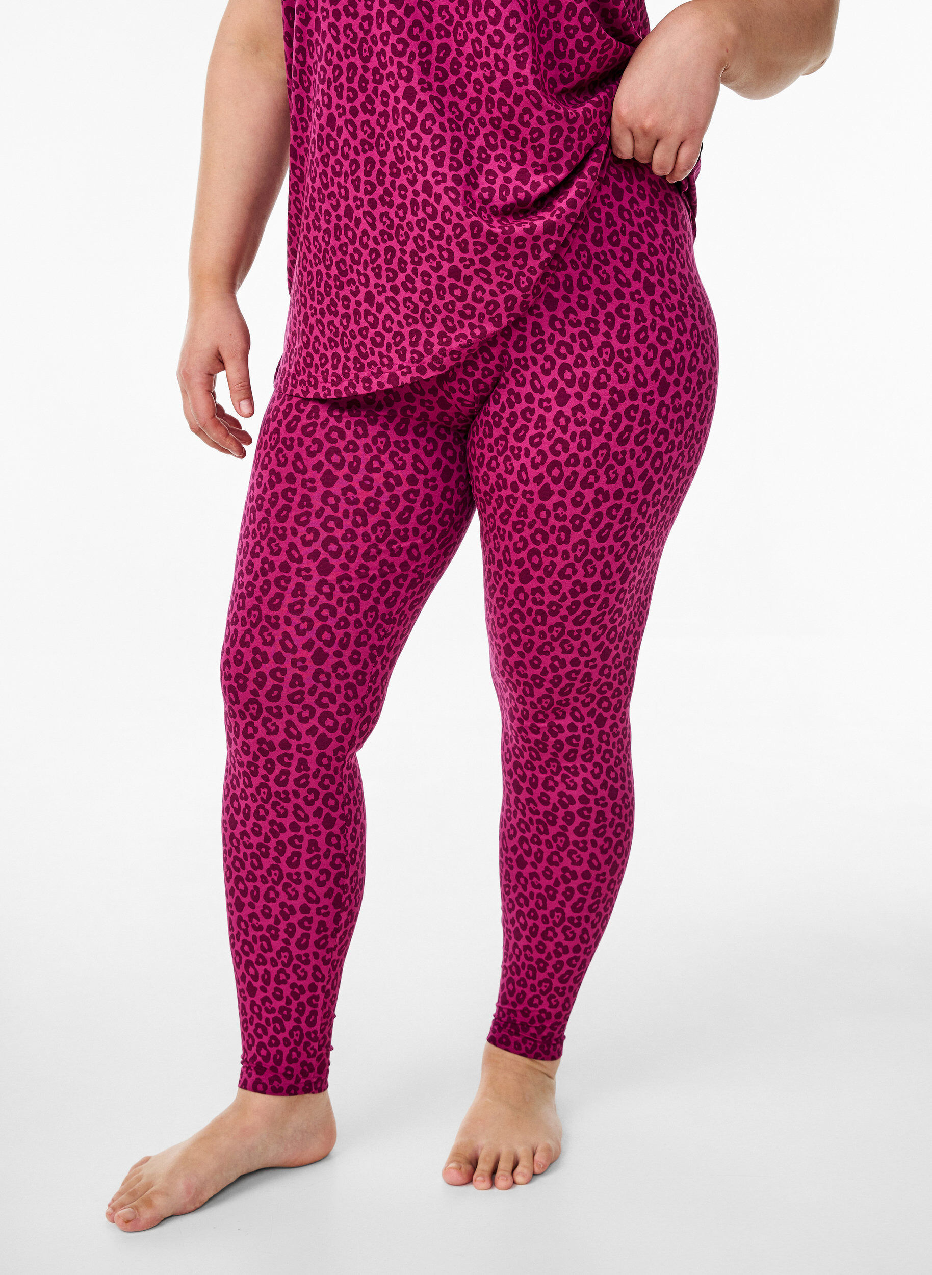 Zizzi Legginsy do kostek z wiskozy, R&oacute;żowy, Model image number 2