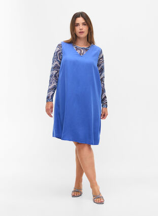 Sukienka Spencer z dekoltem w szpic, Dazzling Blue, Model image number 2