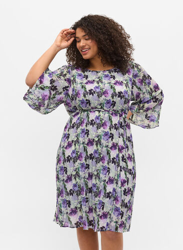 Wzorzysta plisowana sukienka z wiazaniem, Purple Flower Mix, Model image number 0
