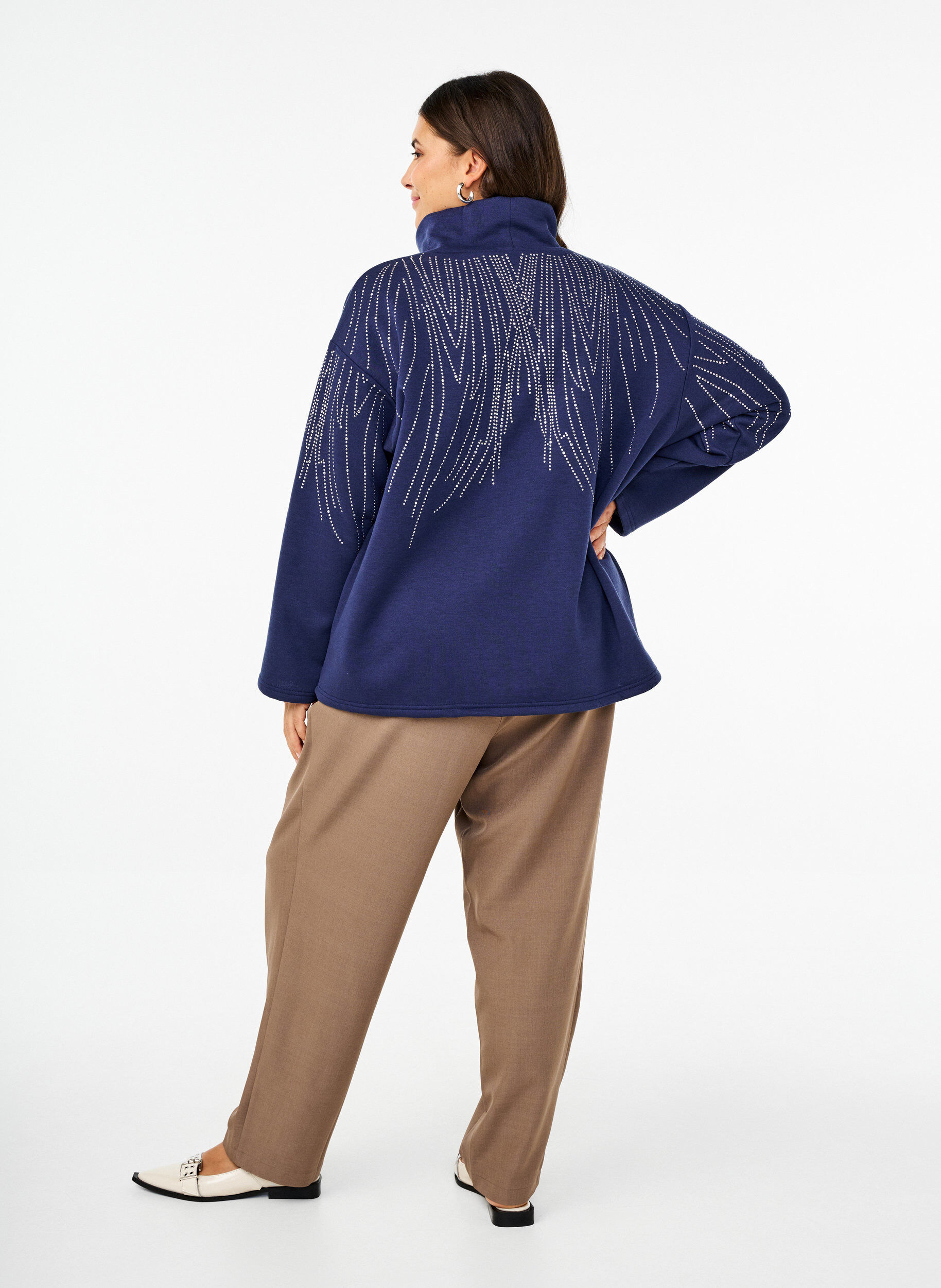 Zizzi Spodnie z wysokim stanem z marszczeniami i wiazanym paskiem, Walnut Melange, Model image number 1