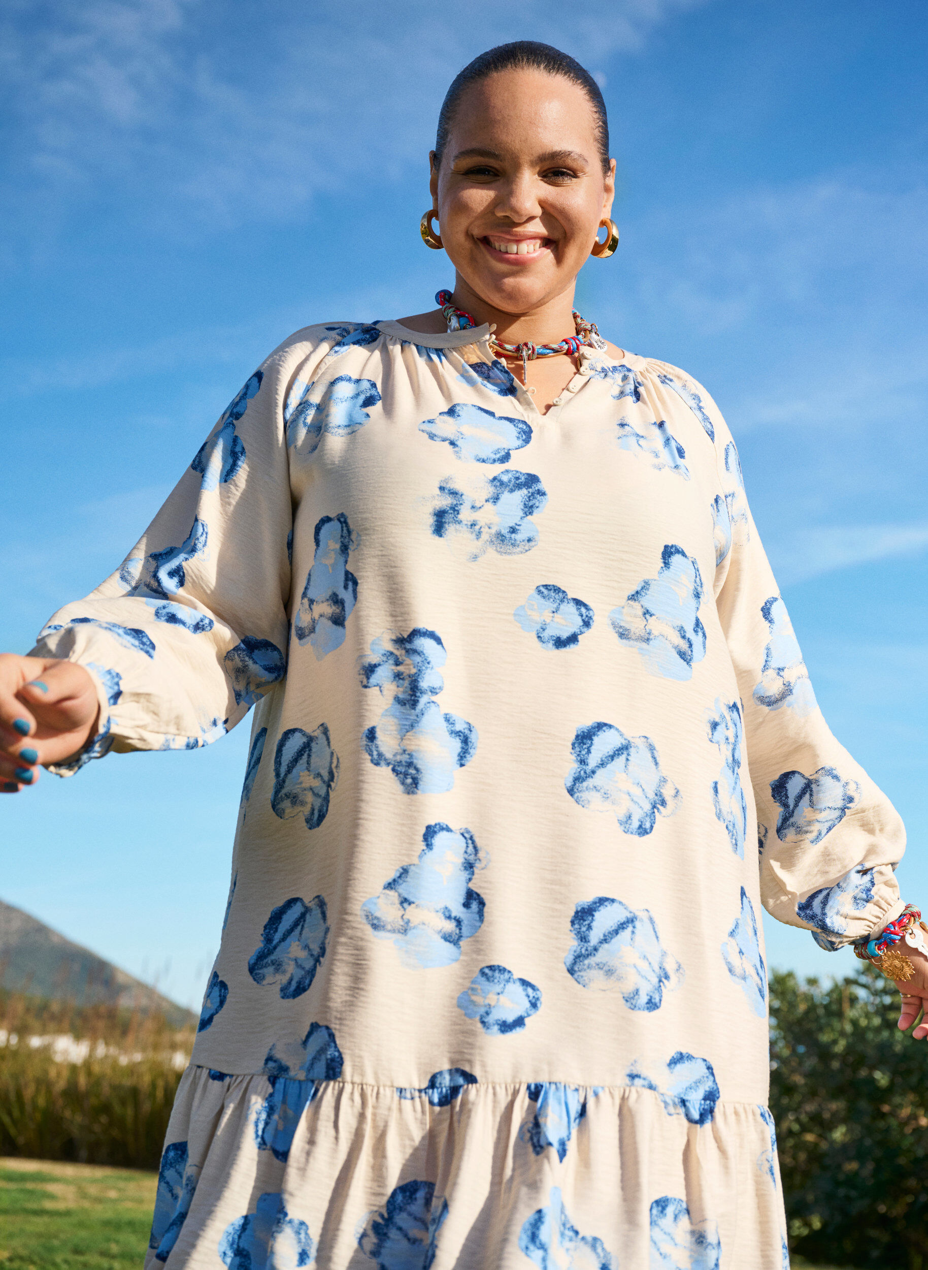 Zizzi Sukienka do kolan z dlugimi rekawami i krojem w ksztalcie litery A, Biały, Image image number 0