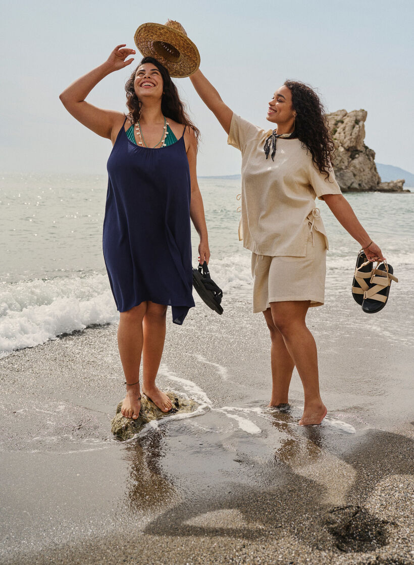 Jednokolorowa sukienka z wiskozy na ramiaczkach, Niebieskie, Image image number 0