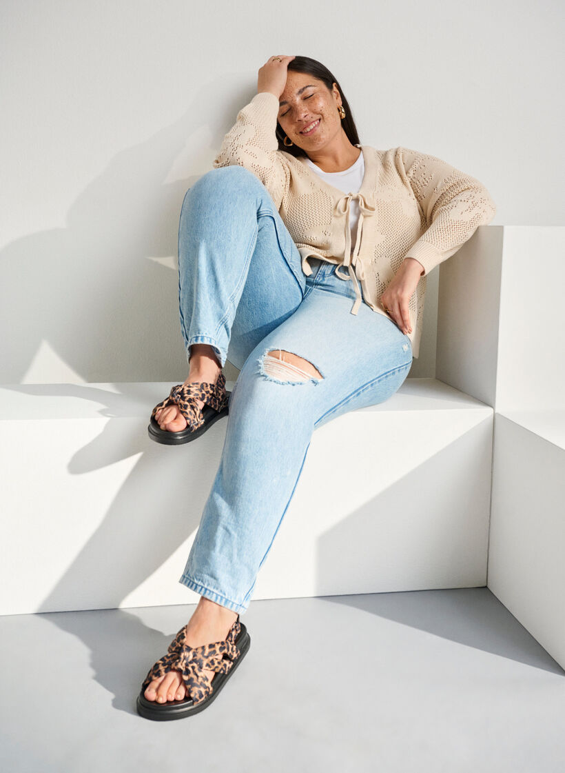 Szerokie - Sandal z detalem w formie wezla, Brązowy, Image image number 0