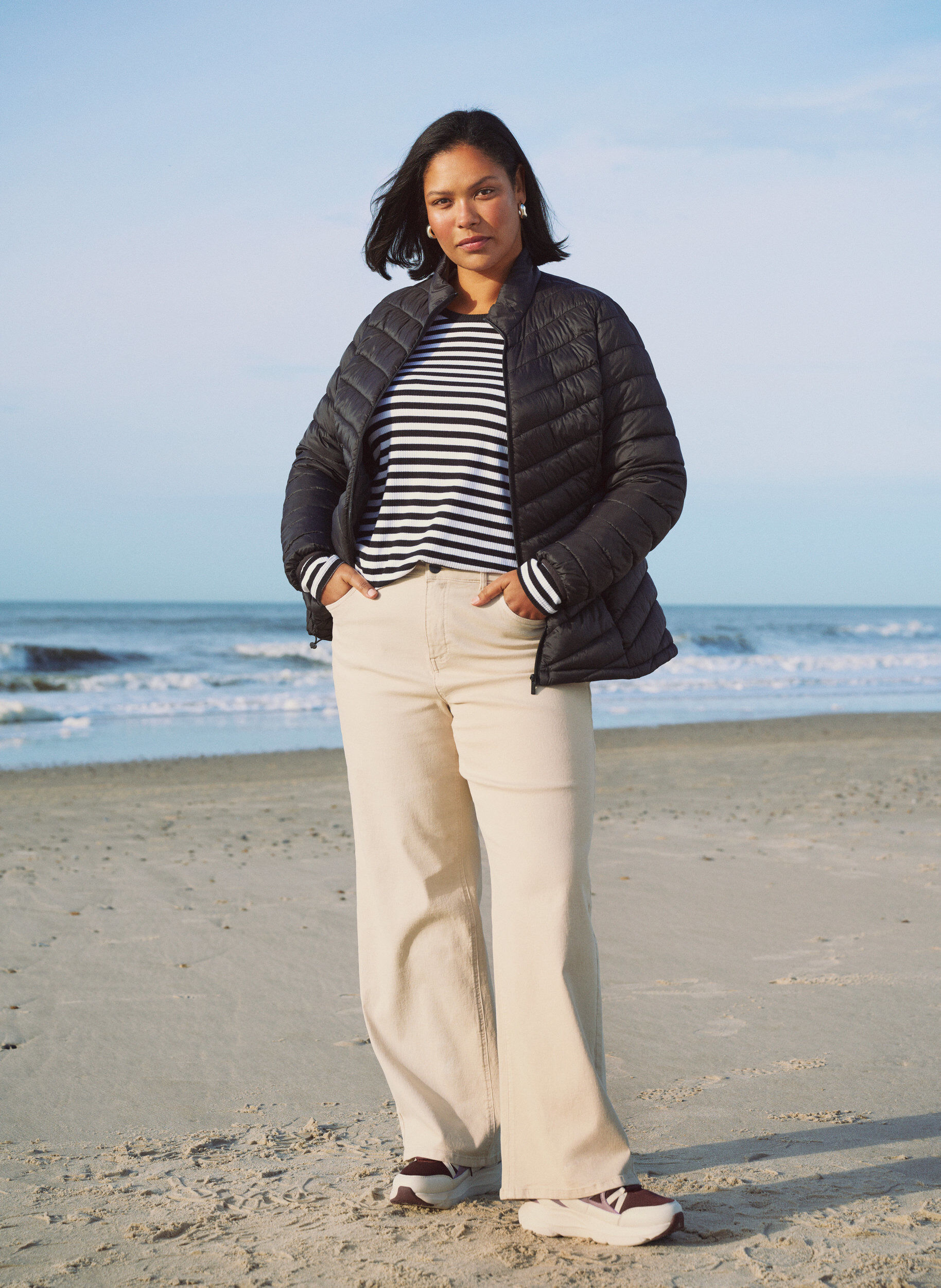 Zizzi Lekka kurtka z kieszeniami, Czarne, Image image number 0