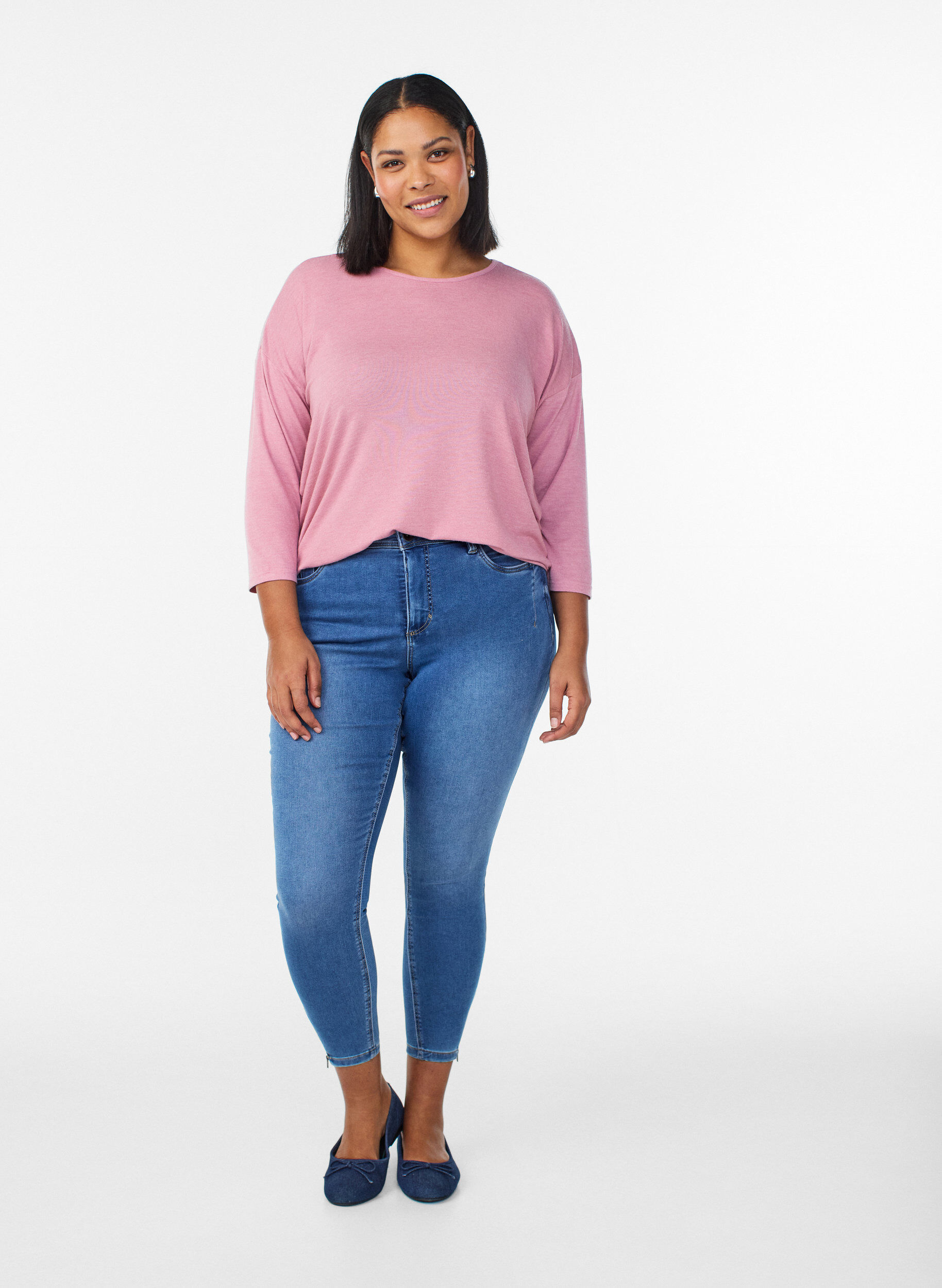 Skr&oacute;cone jeansy Amy z ozdobnym zamkiem blyskawicznym, Niebieskie, Model