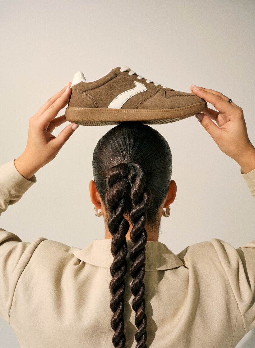 Sneakersy ze sztucznego zamszu, Brązowy, Image image number 0