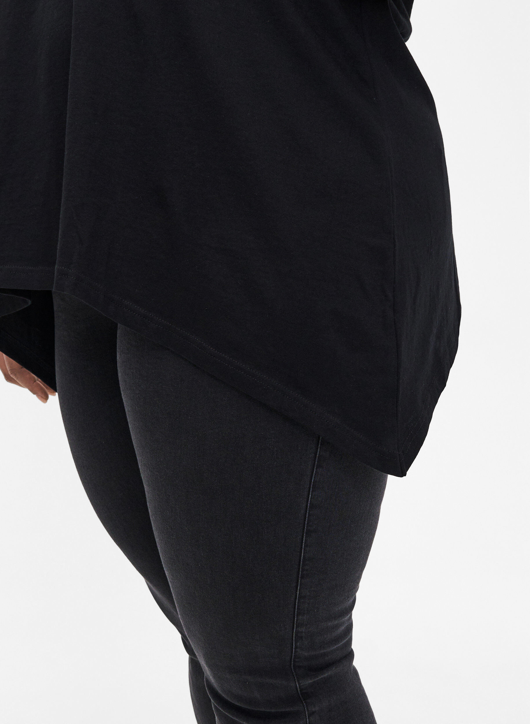 Zizzi Bawelniana koszulka z kr&oacute;tkim rekawem, Black W. Sun, Model image number 2