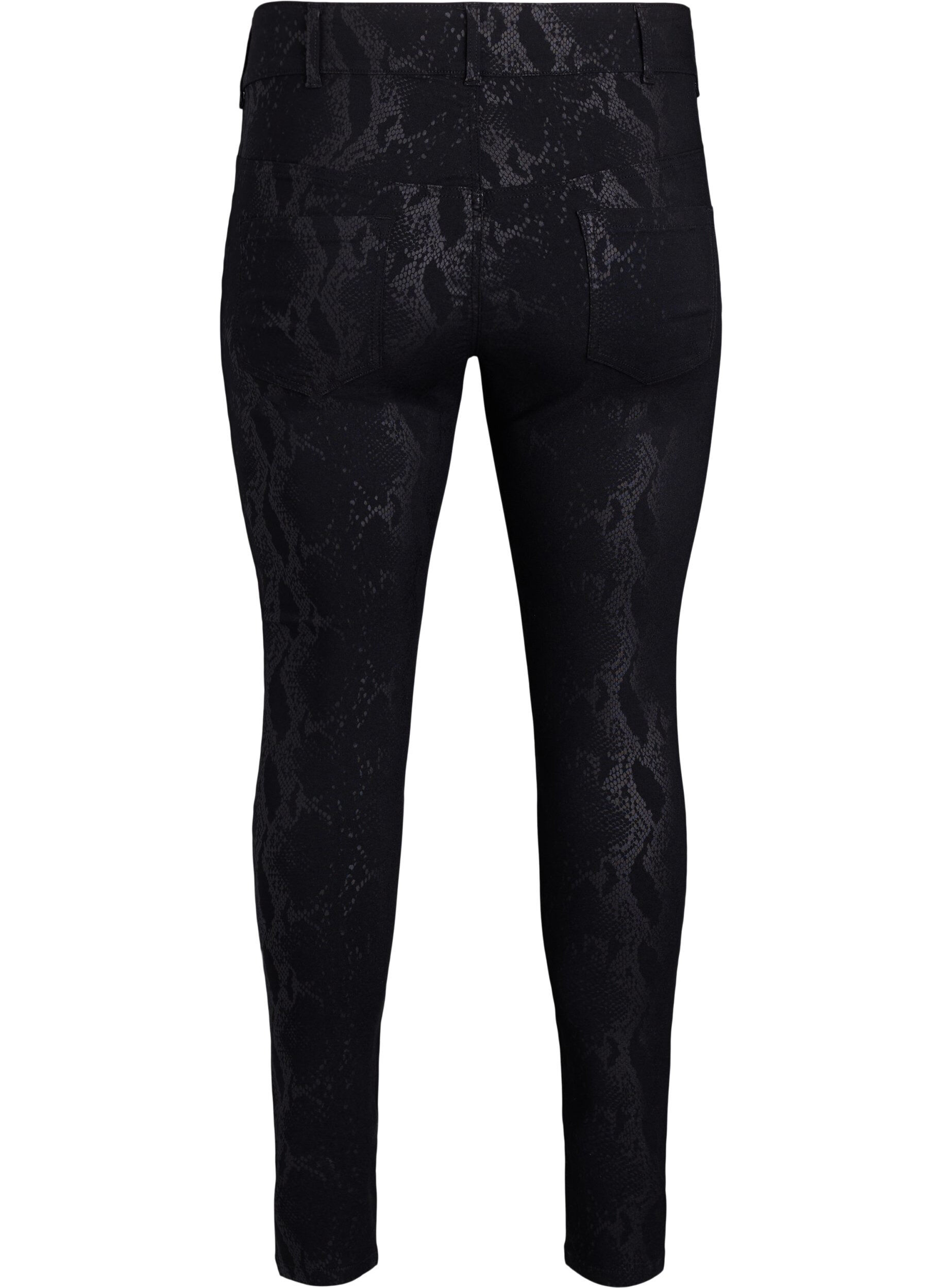 Zizzi Spodnie slim fit we wz&oacute;r sk&oacute;ry weza, Czarne, Packshot image number 1