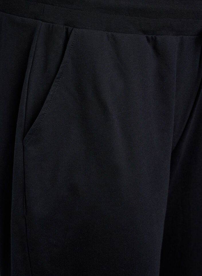 Luzne spodnie treningowe z kieszeniami, Czarne, Packshot image number 2