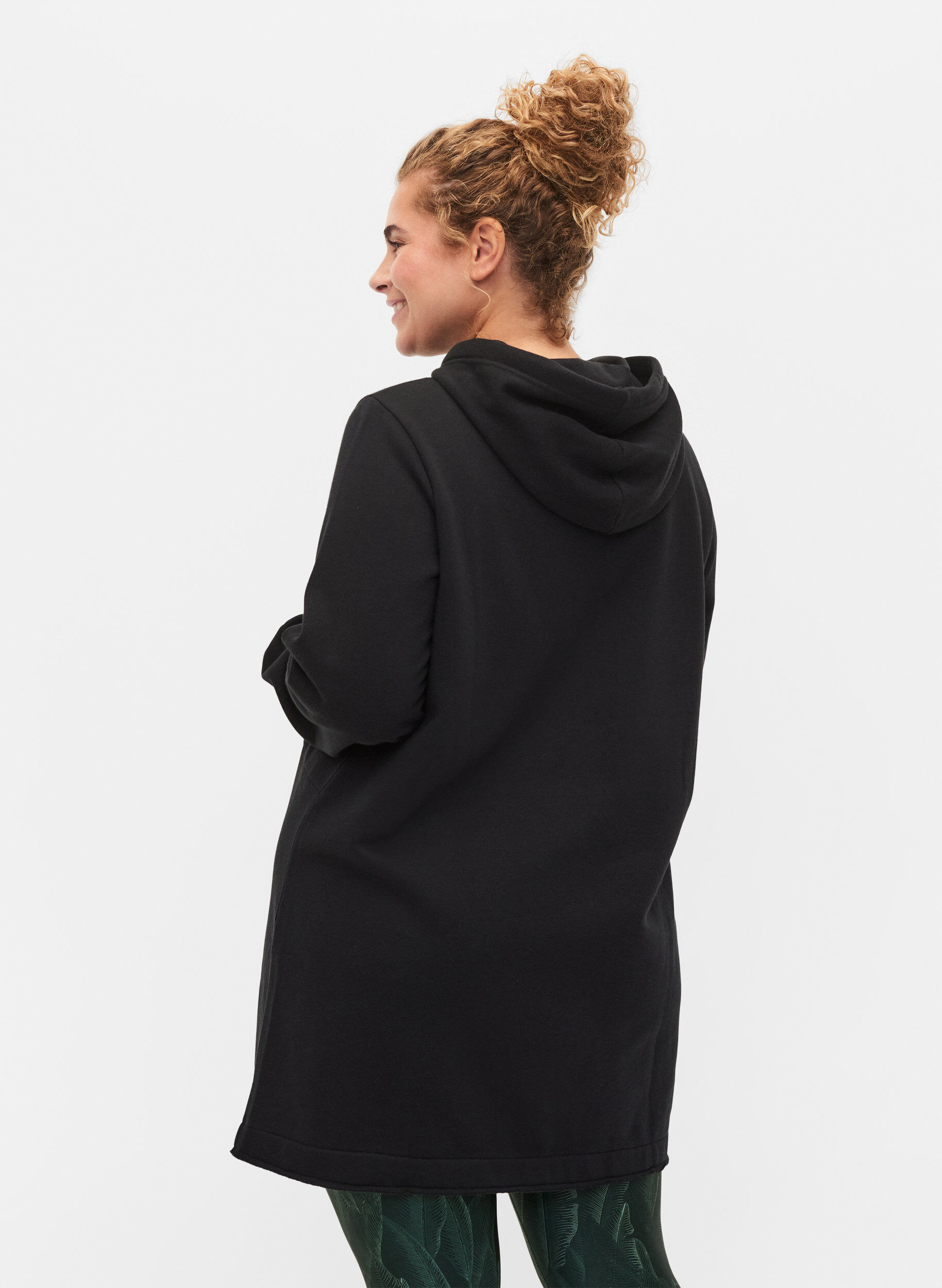 Zizzi Long sweatshirt with hood and pockets, Black, Model image number 1