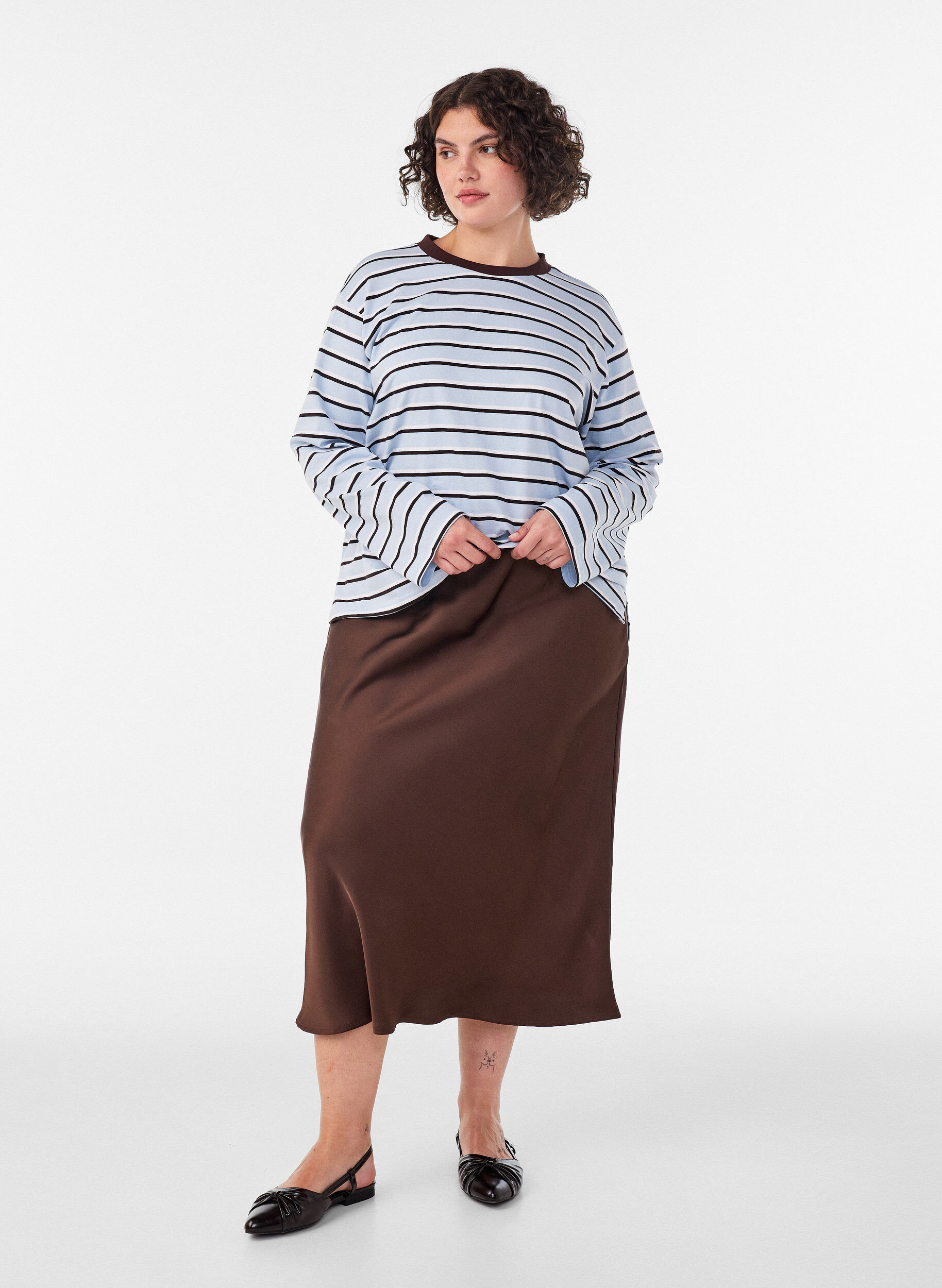 ZizziSatynowa sp&oacute;dnica midi, Brązowy, Model image number 0