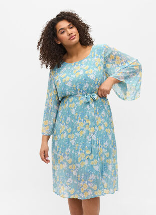 Wzorzysta plisowana sukienka z wiazaniem, Cameo Blue Flower, Model image number 0