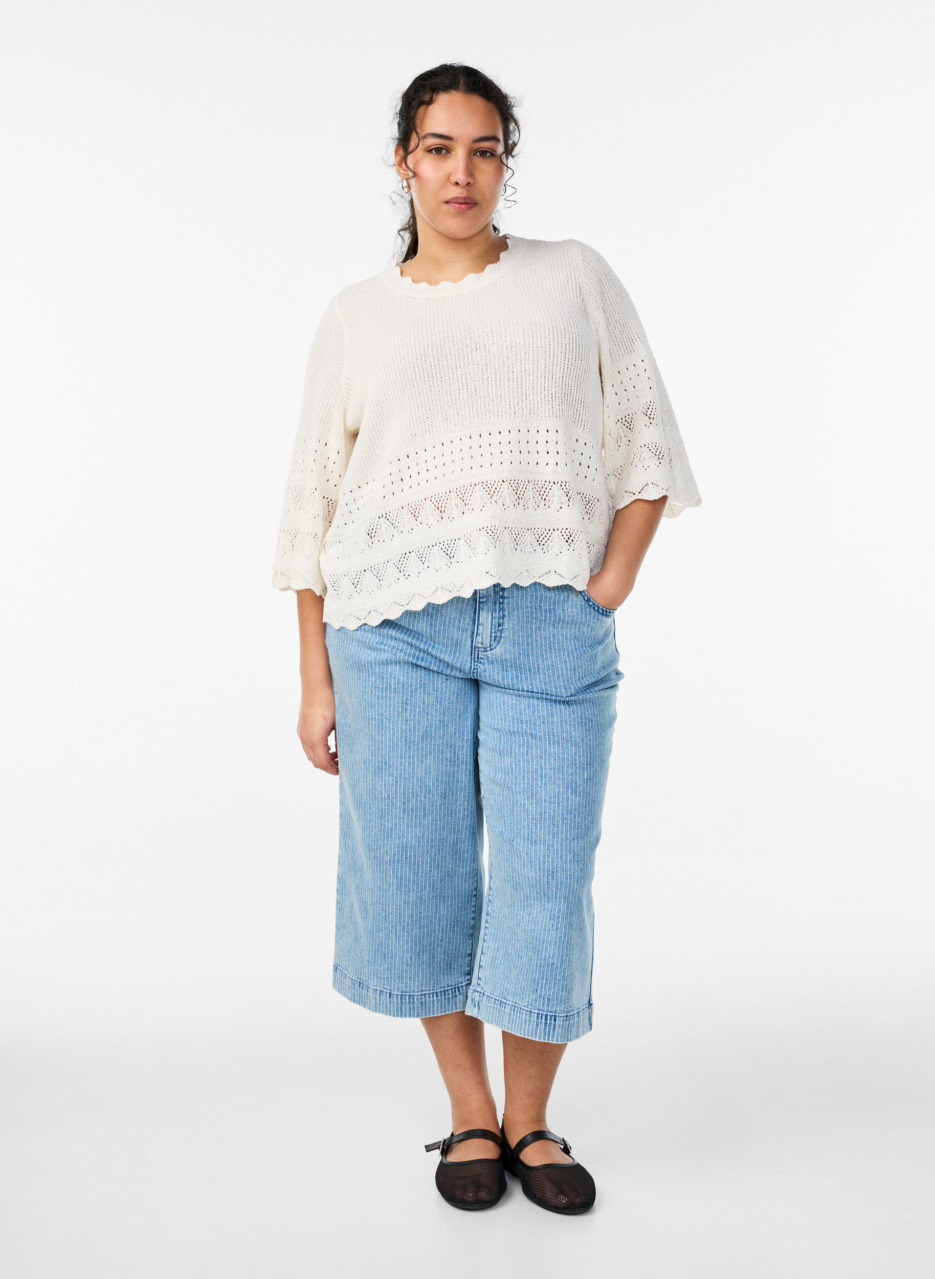 Zizzi Bluzka dzianinowa z haftami oczka i rekawami 1/2, Biały, Model image number 1