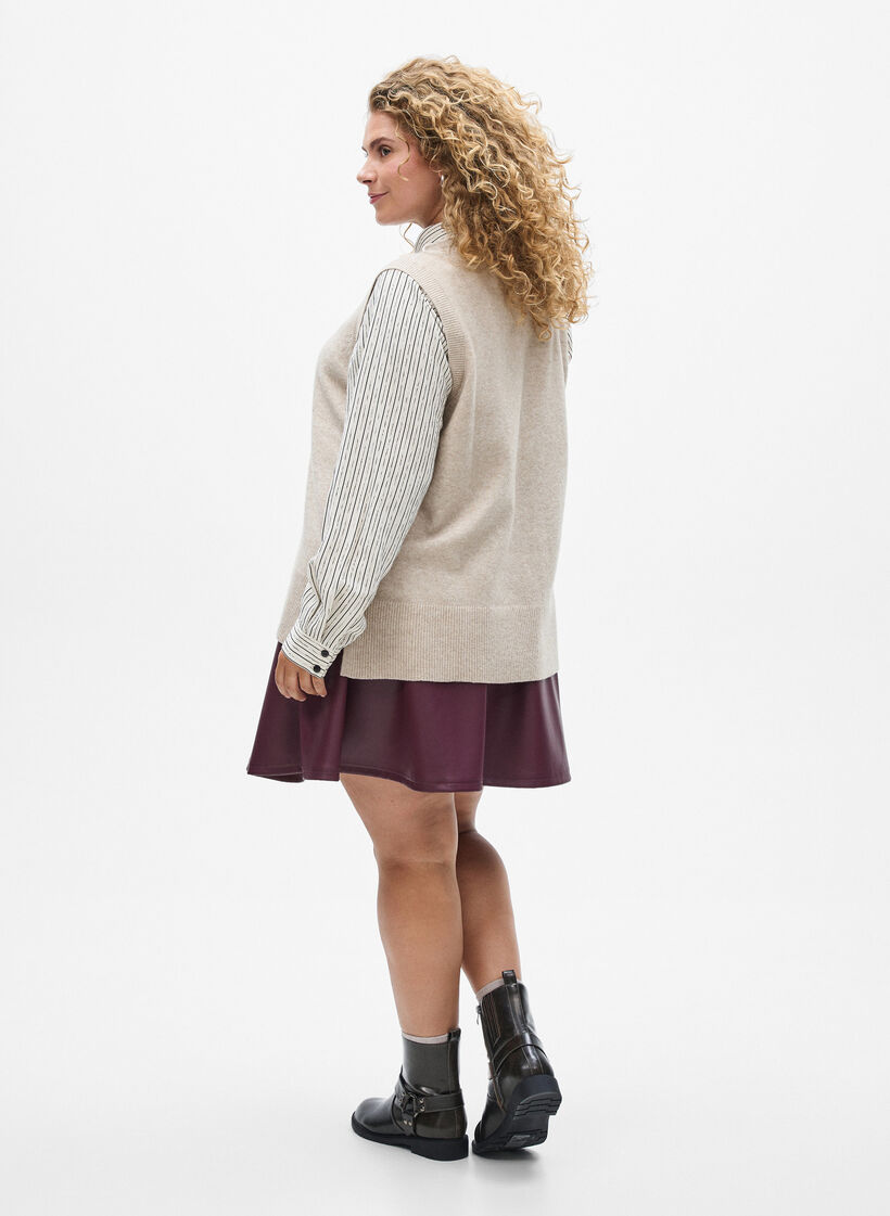 Dzianinowy bezrekawnik ze sciagaczem na brzegach, Beżowy, Model image number 2