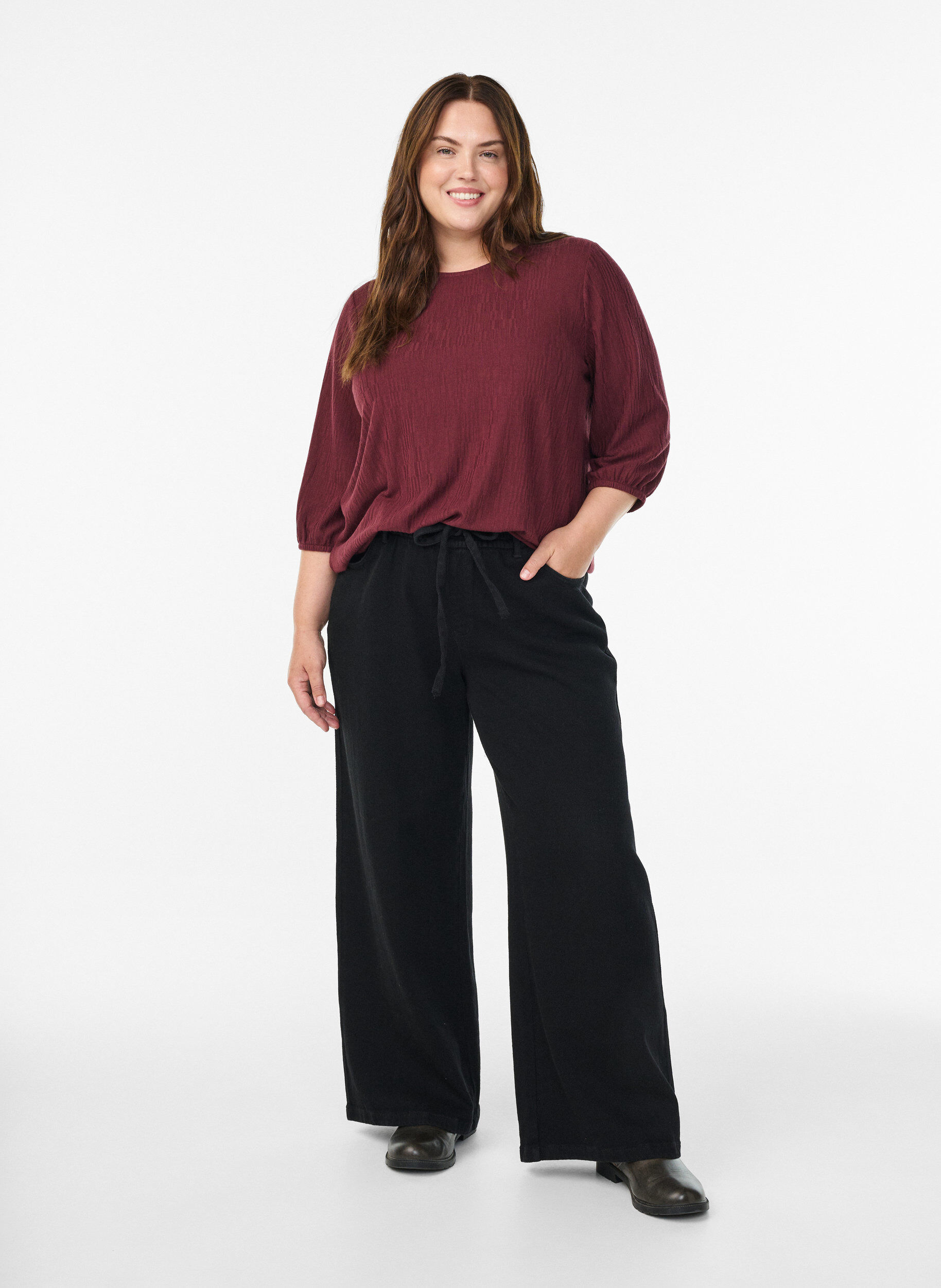 Zizzi Bluzka z faktura i rekawami 3/4, Czerwony, Model image number 1