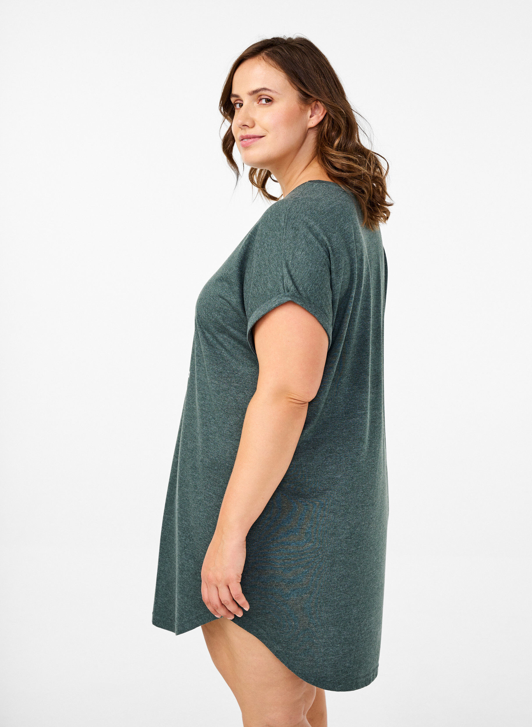 Zizzi Koszula nocna z kr&oacute;tkim rekawem i nadrukiem tekstowym, , Model image number 2