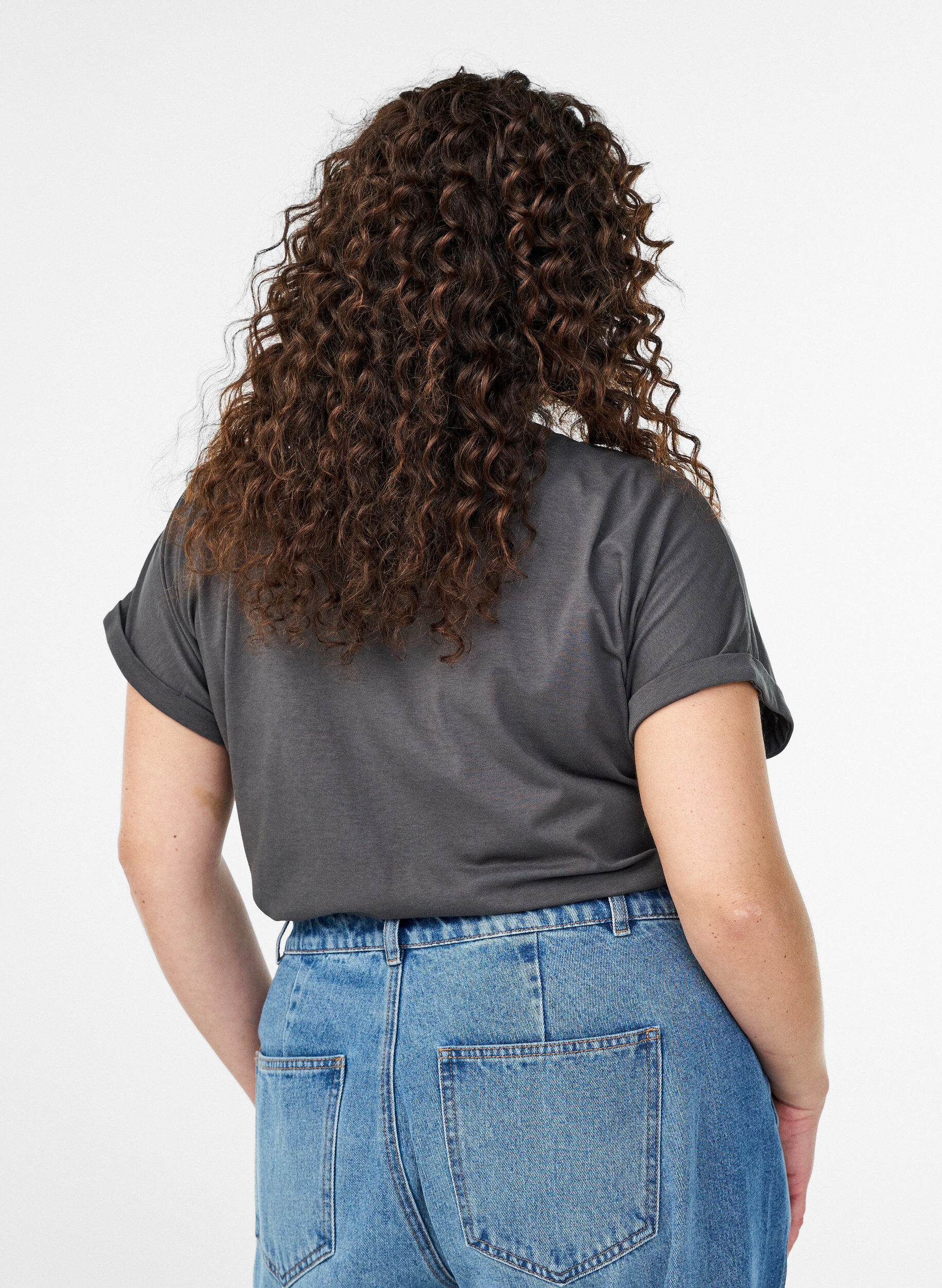 Zizzi Koszulka z kr&oacute;tkimi rekawami wykonana z mieszanki bawelny, Ciemnoszary, Model image number 2