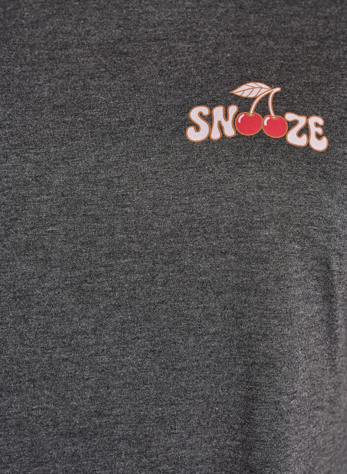 Koszula nocna z kr&oacute;tkim rekawem i nadrukiem tekstowym, Czarne, Packshot image number 2