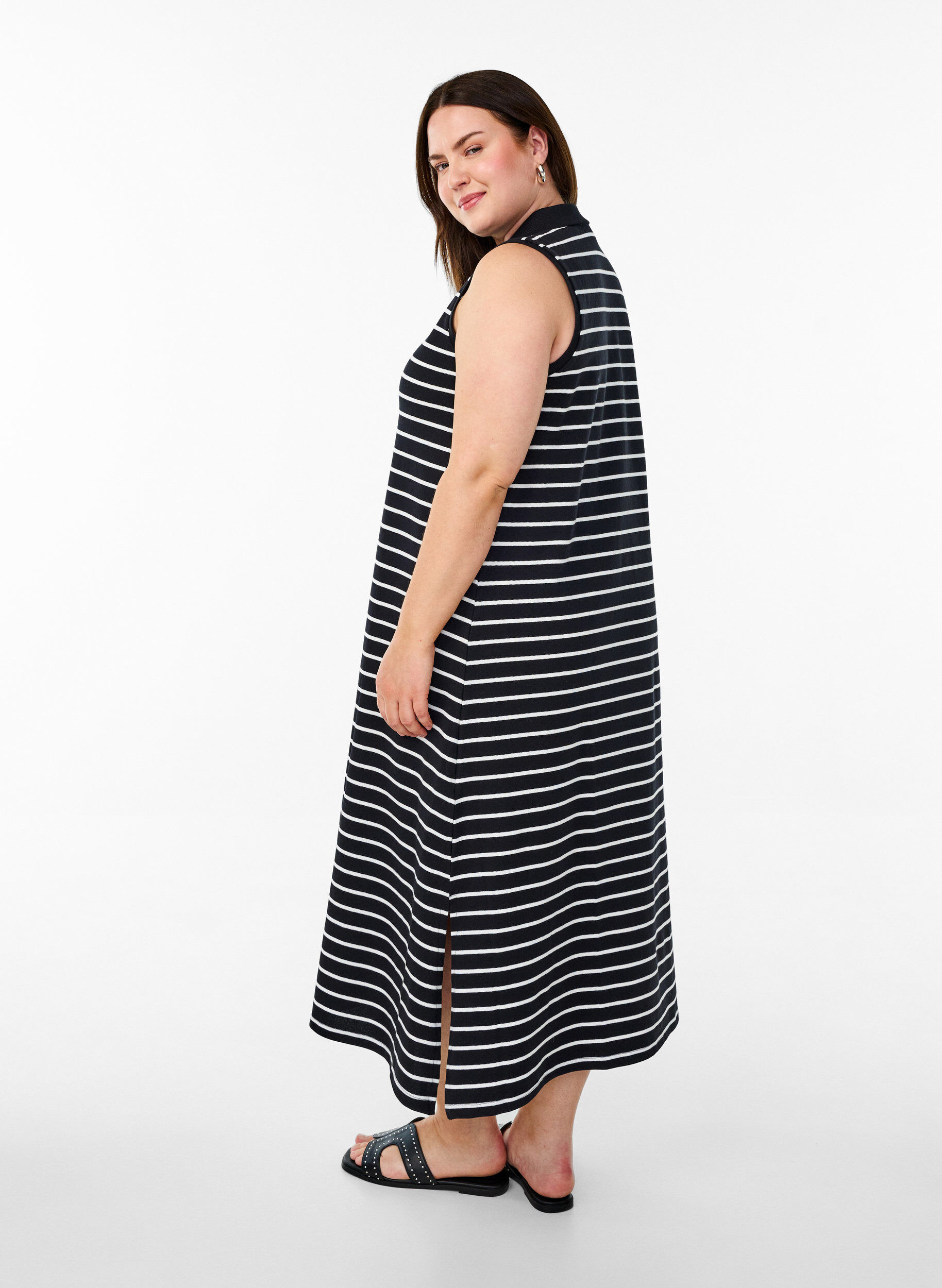 Zizzi Koszula polo o dlugosci midi bez rekaw&oacute;w, Czarne, Model image number 1