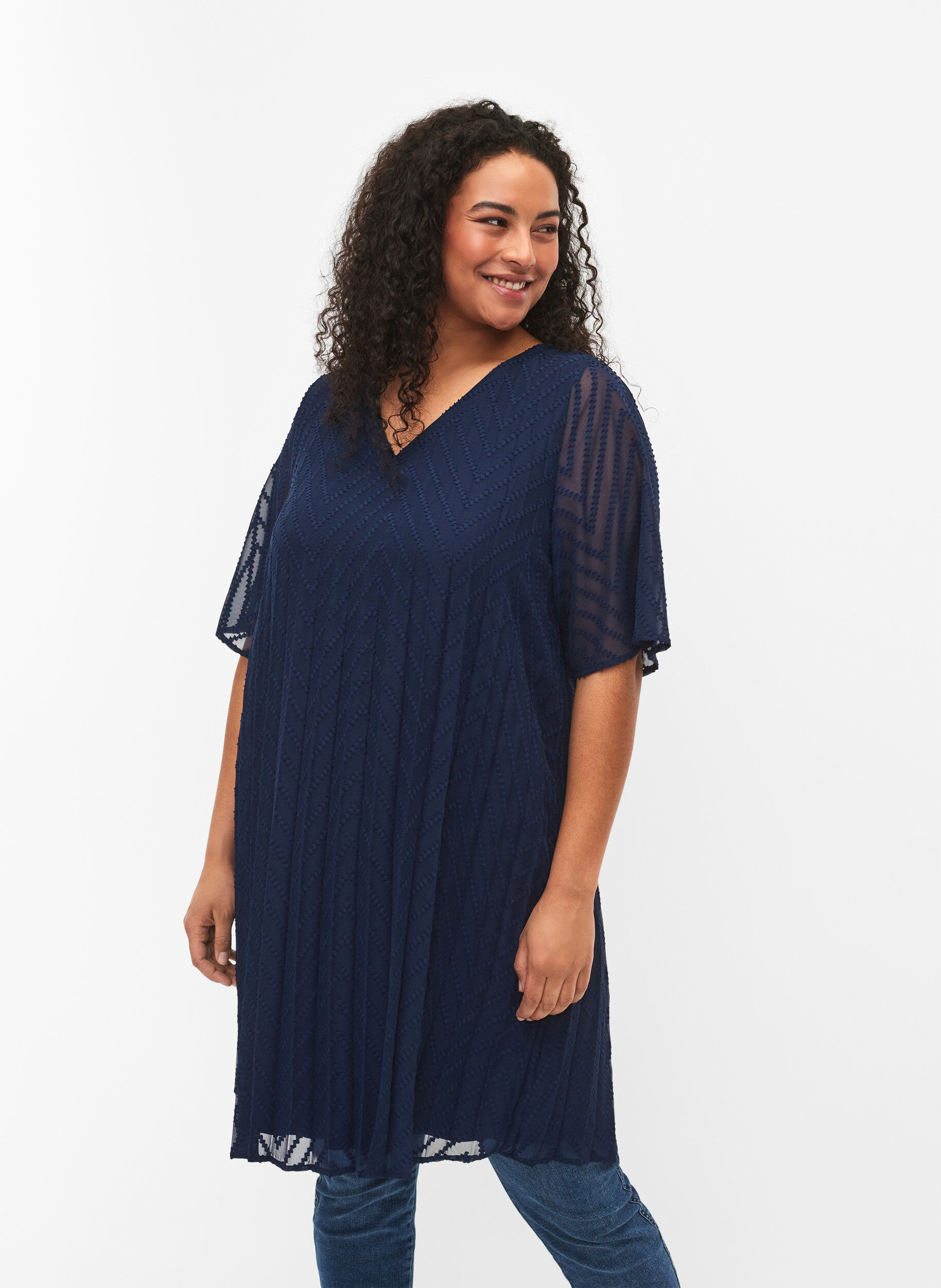 Zizzi Plisowana sukienka z kr&oacute;tkim rekawem, Navy Blazer, Model image number 0