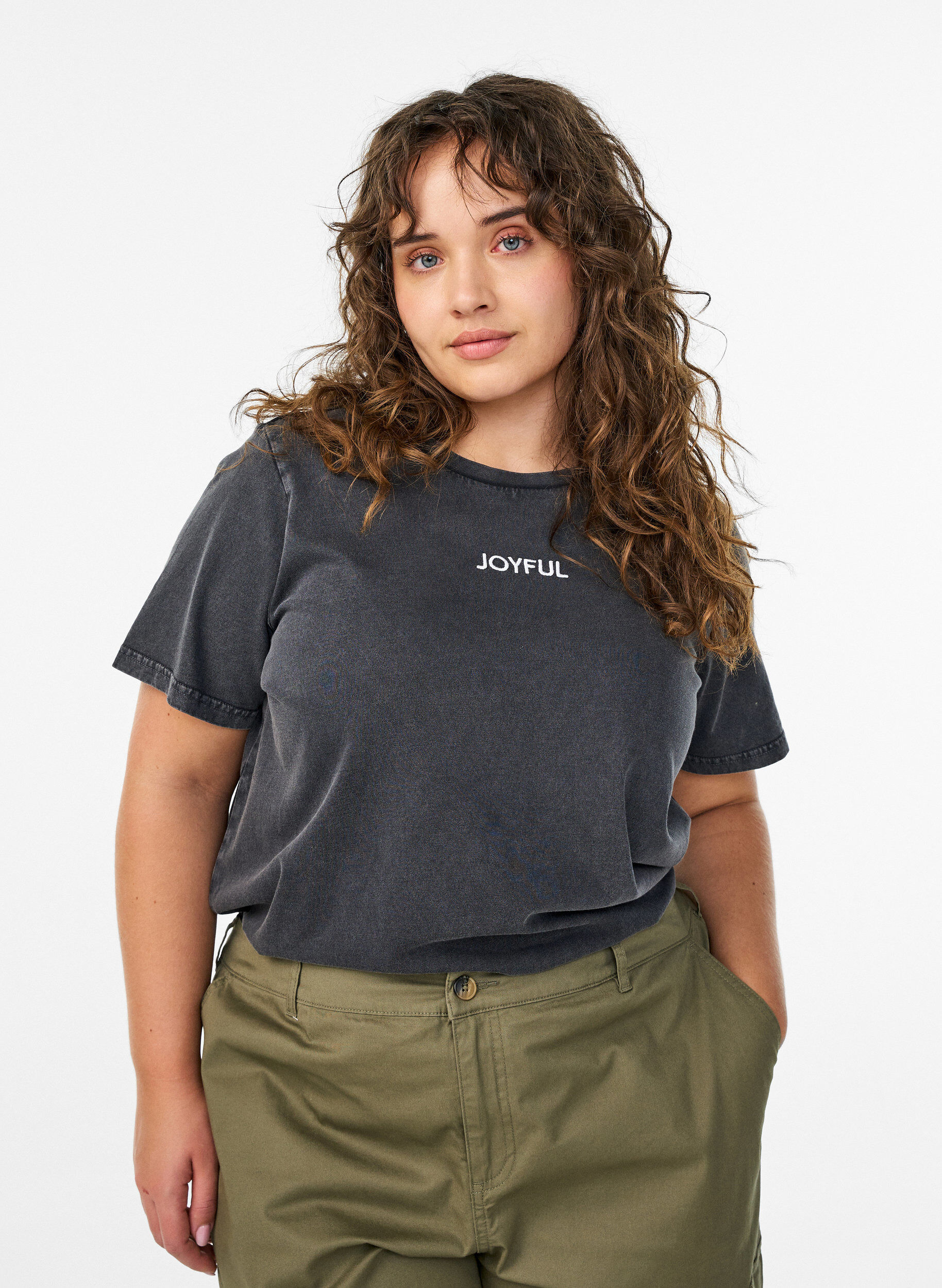 Zizzi Koszulka z bawelna organiczna z nadrukiem na plecach, Ciemnoszary, Model image number 0