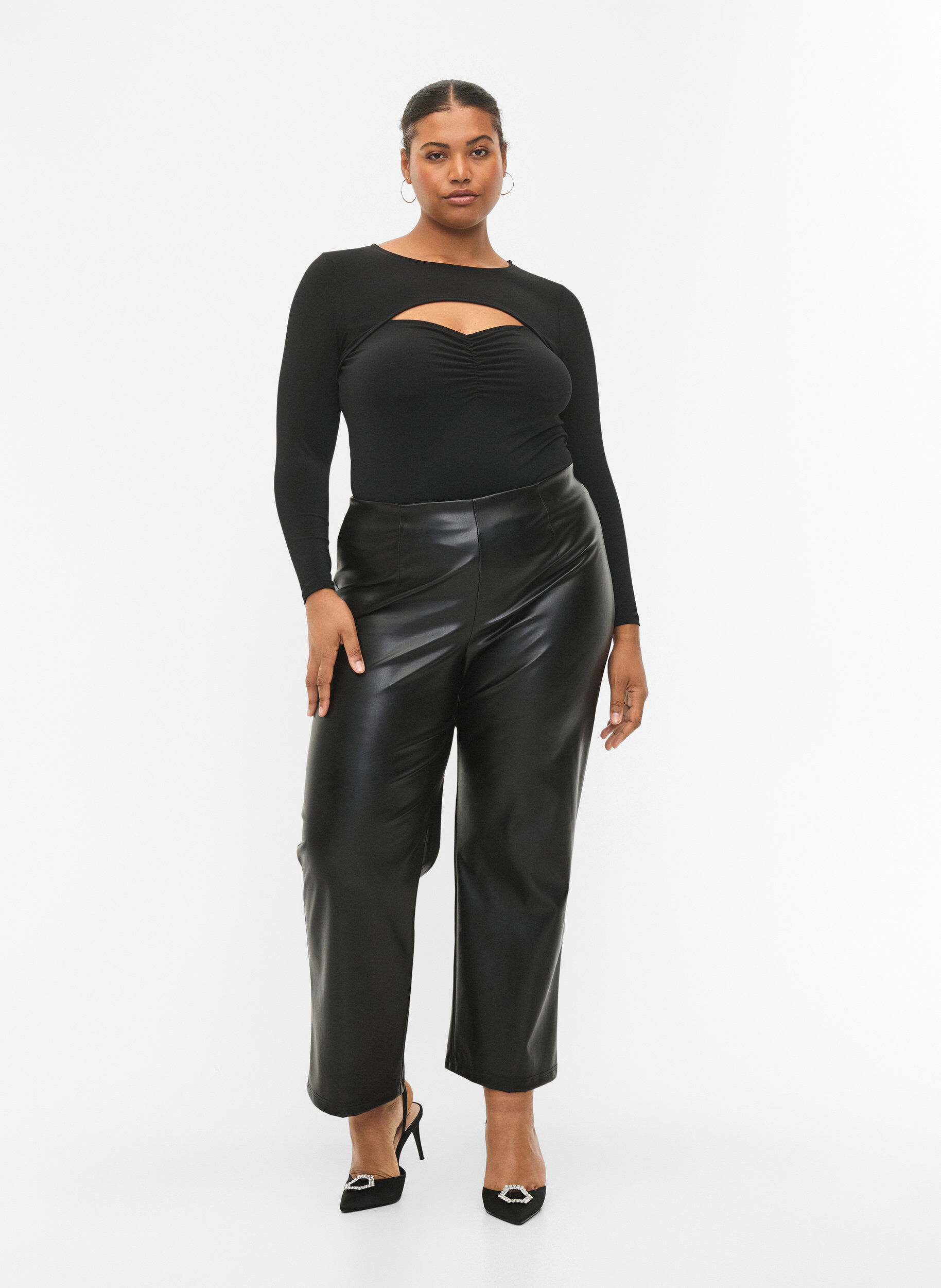 Zizzi Bluzka z dlugimi rekawami i wycieciami, Black, Model image number 3