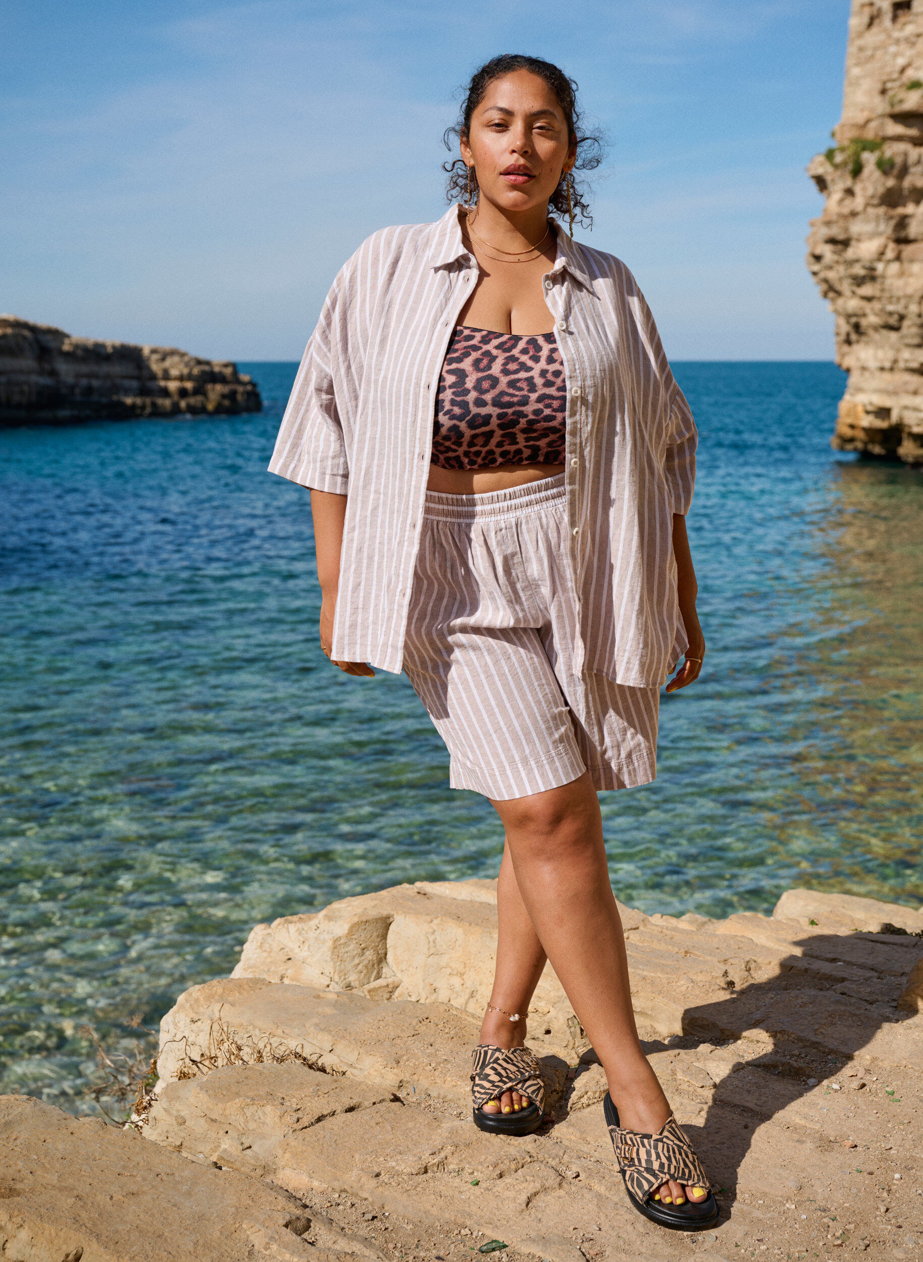 Zizzi Szorty w paski z lnu i wiskozy, Beżowy, Image image number 0